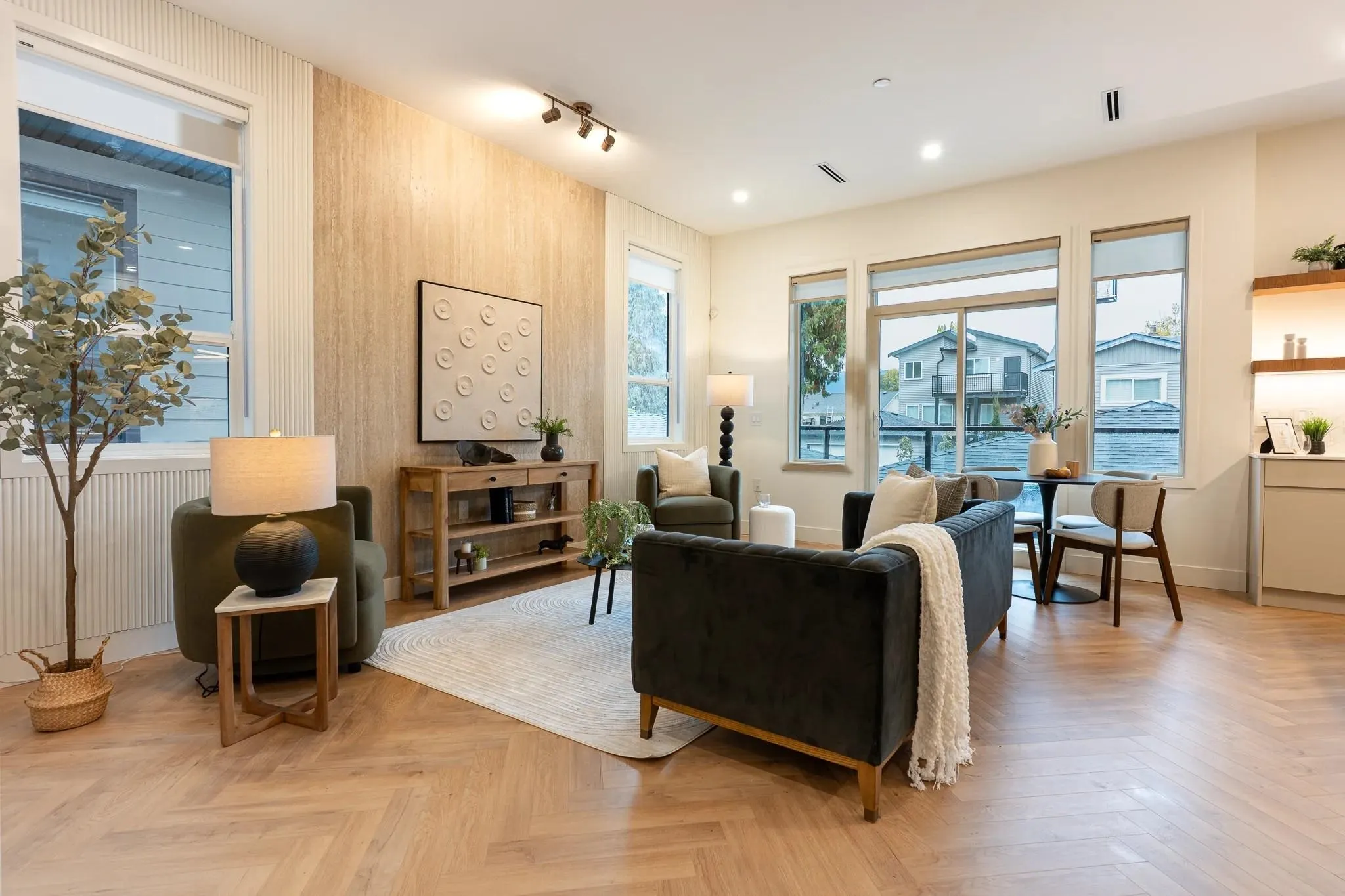 1757 Morgan Avenue #101
