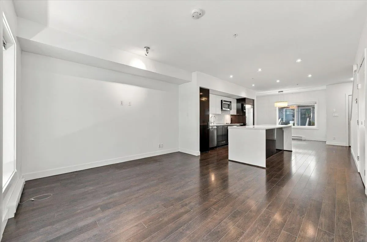 5655 Chaffey Avenue #21