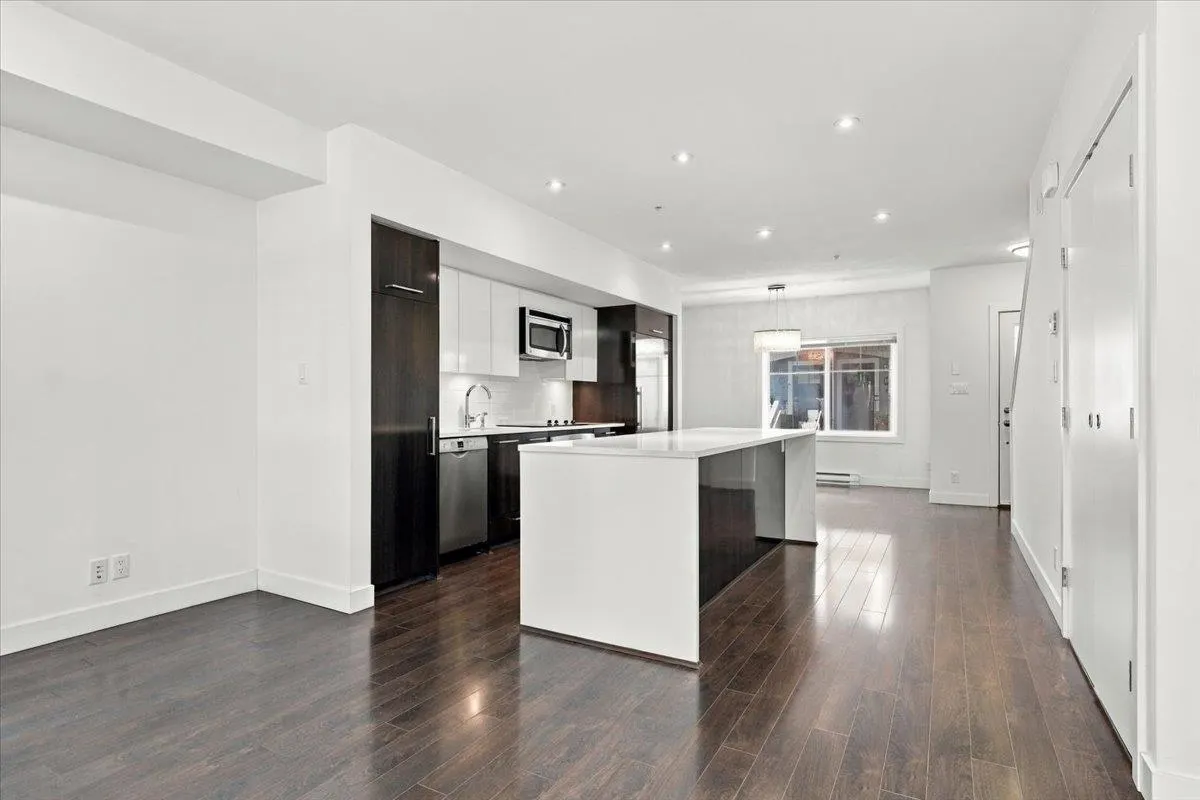 5655 Chaffey Avenue #21