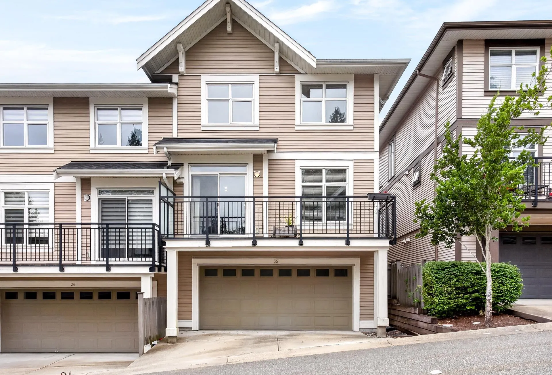 3400 Devonshire Avenue #35