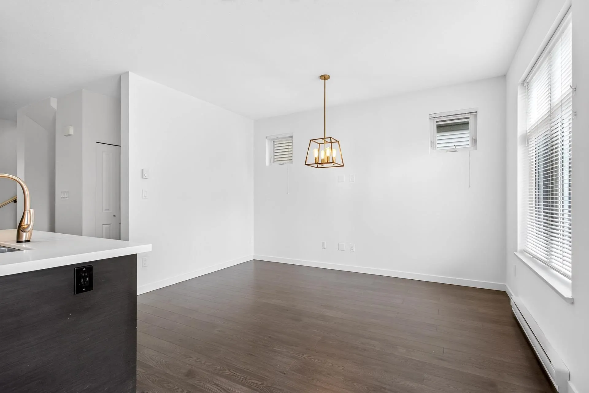 3400 Devonshire Avenue #35