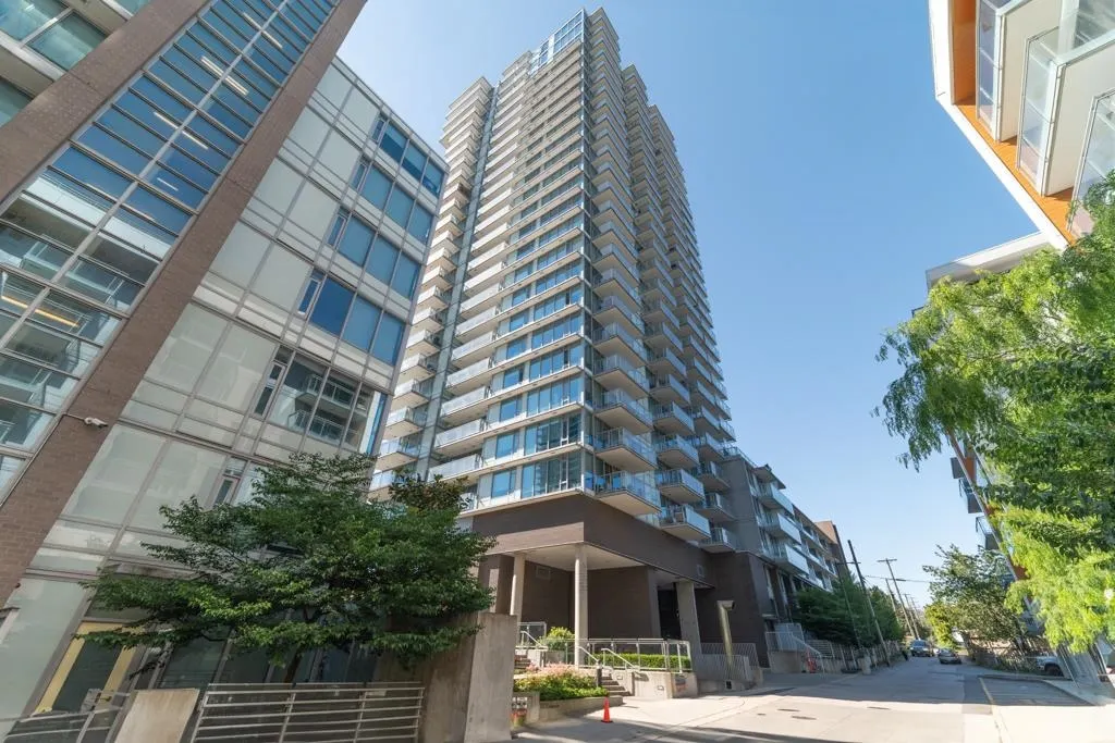 8031 Nunavut Lane #1106