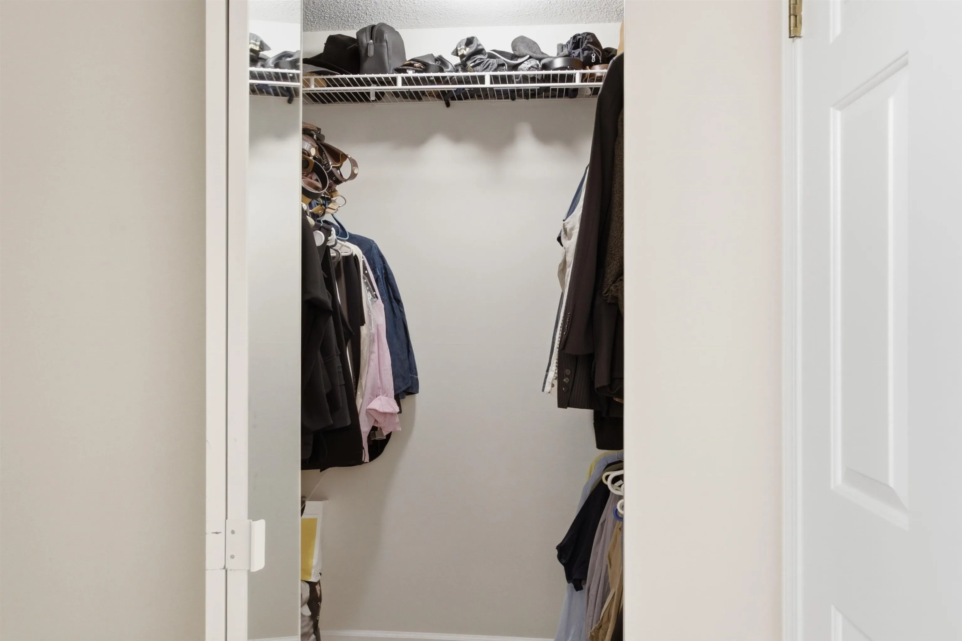 106 W Kings Road #303