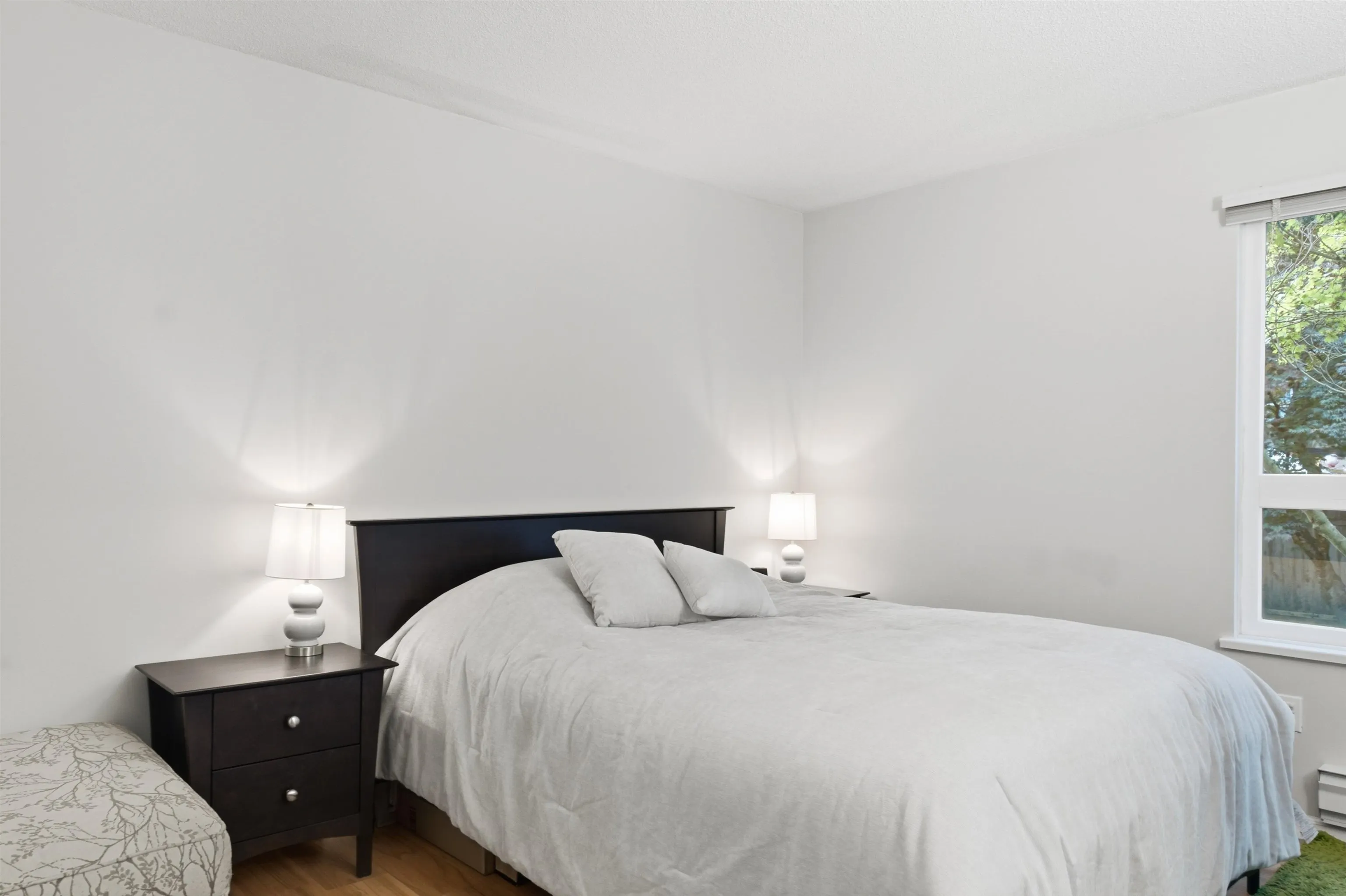 106 W Kings Road #303