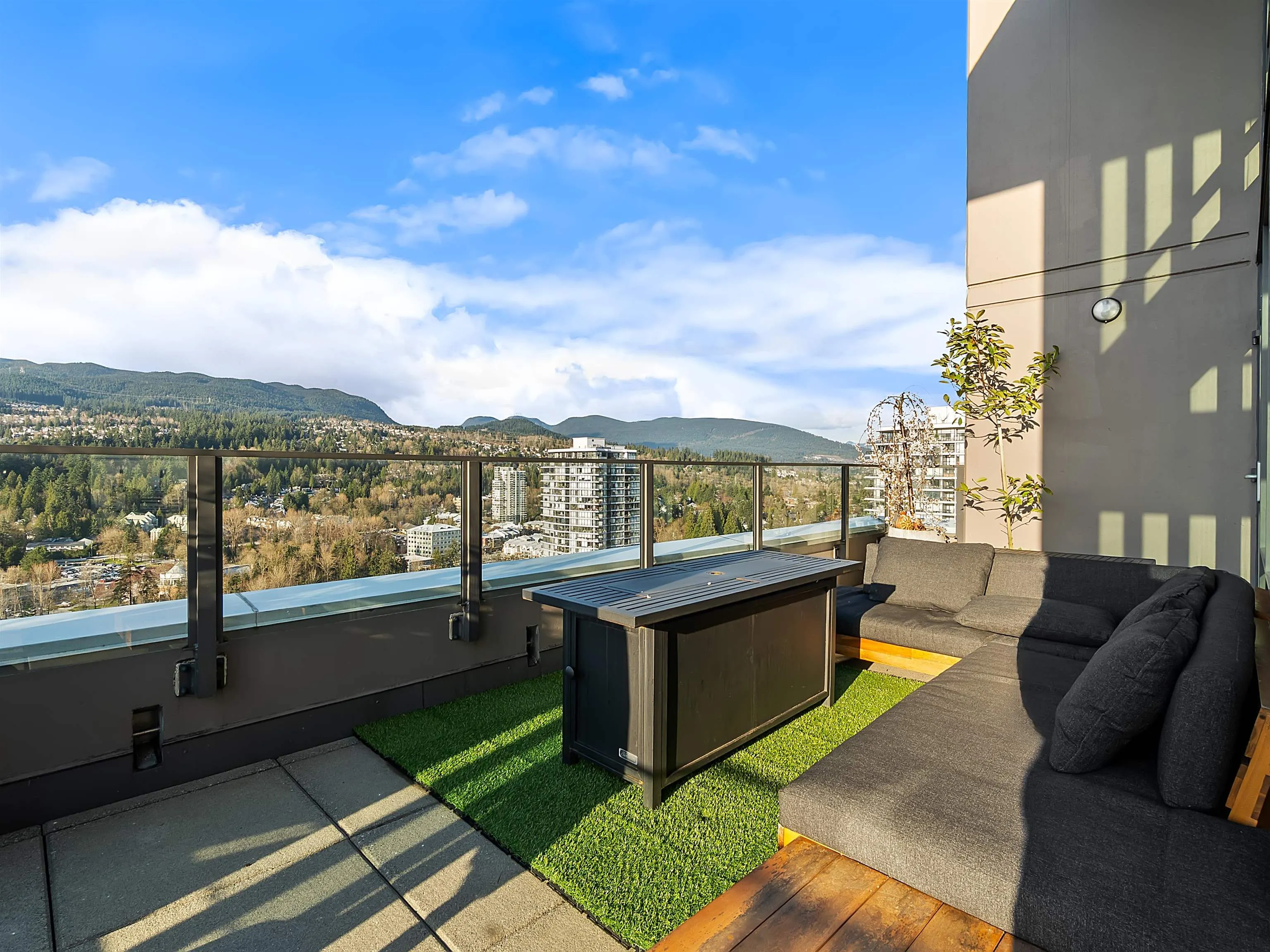 301 Capilano Road #2603