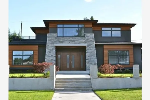 4222 Gilpin Crescent