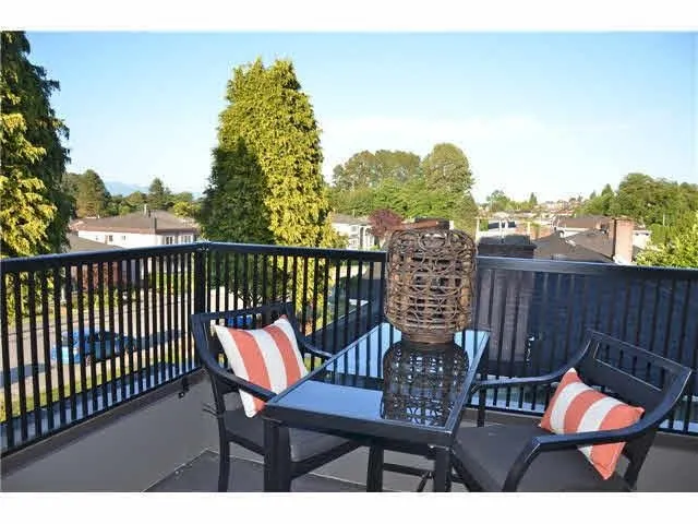 4222 Gilpin Crescent