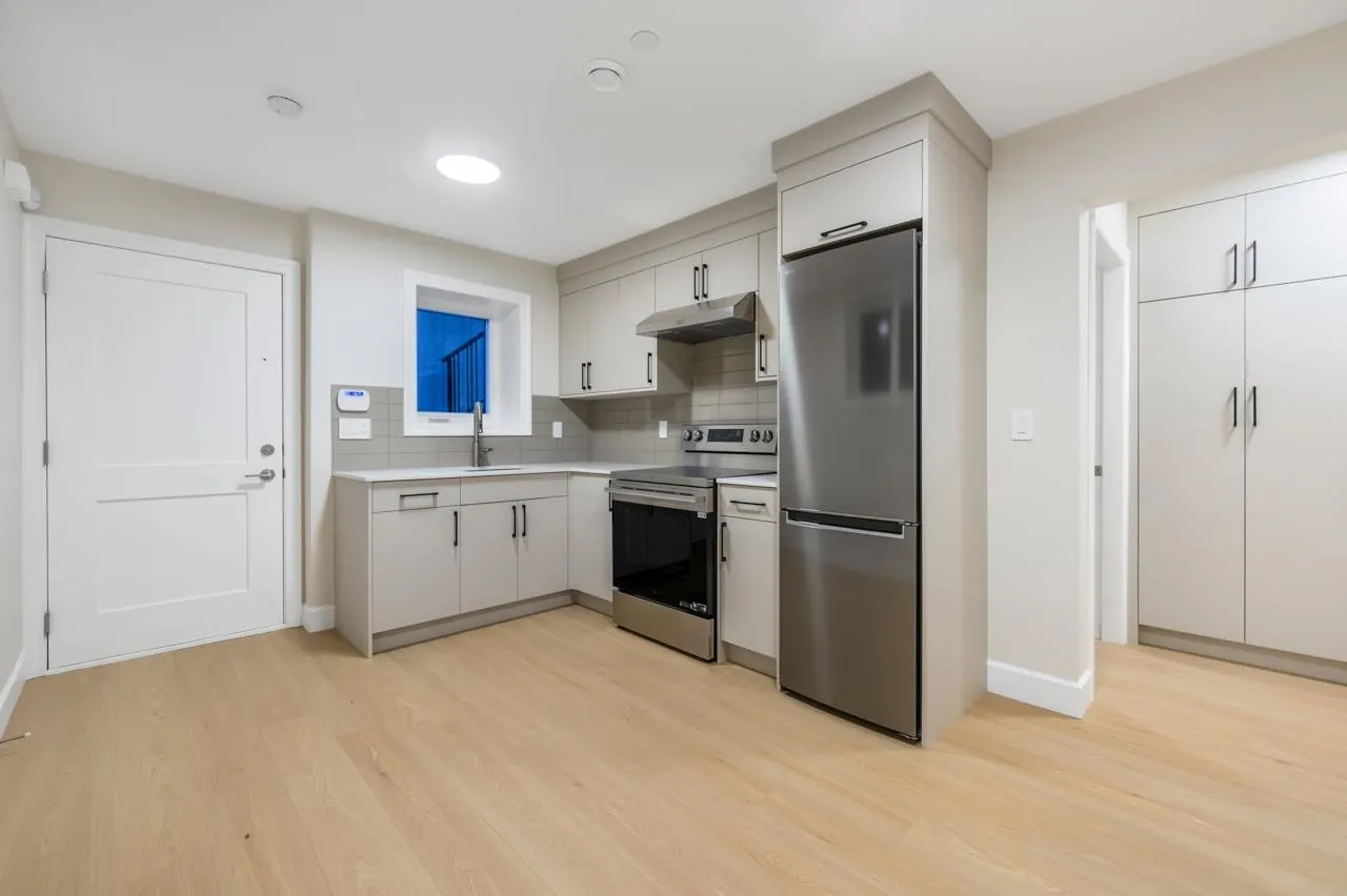 2078 W 57th Avenue