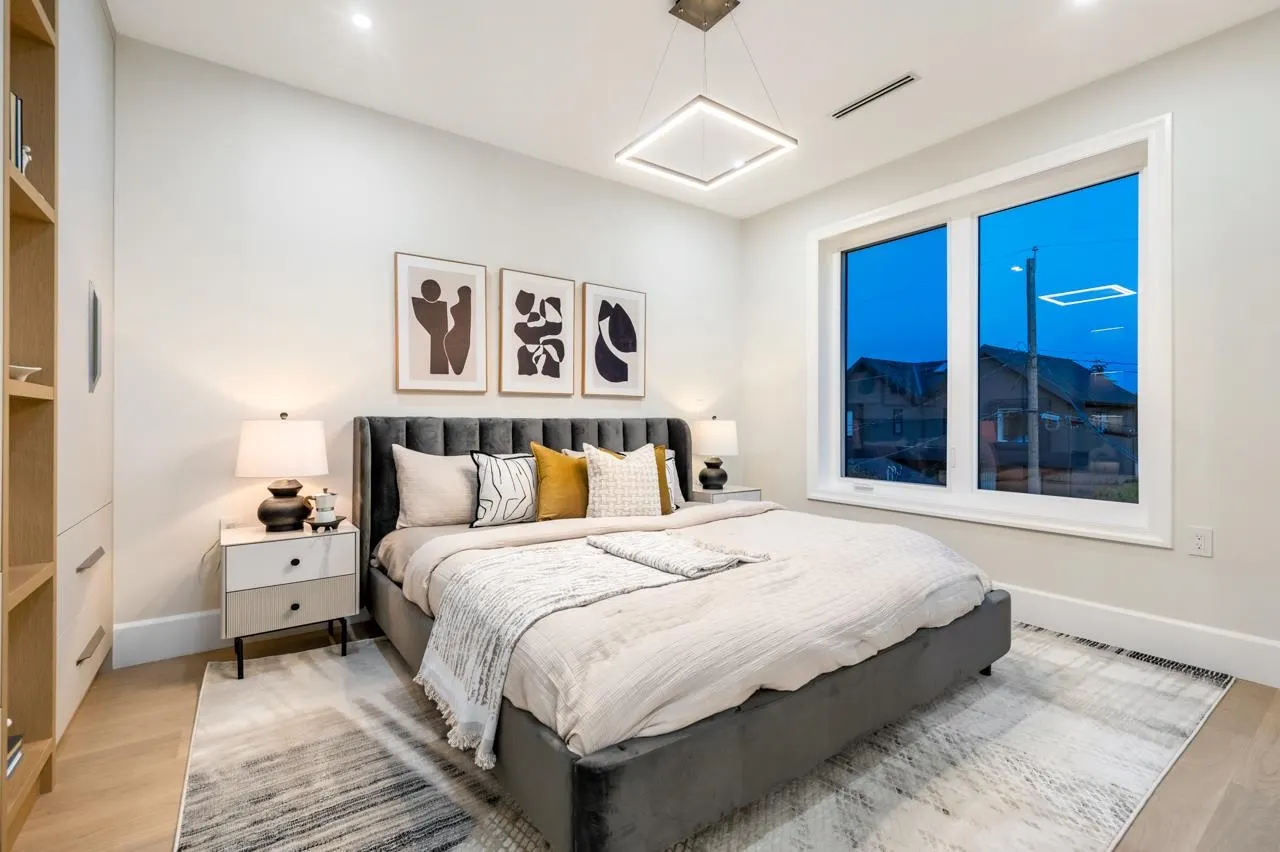 2078 W 57th Avenue