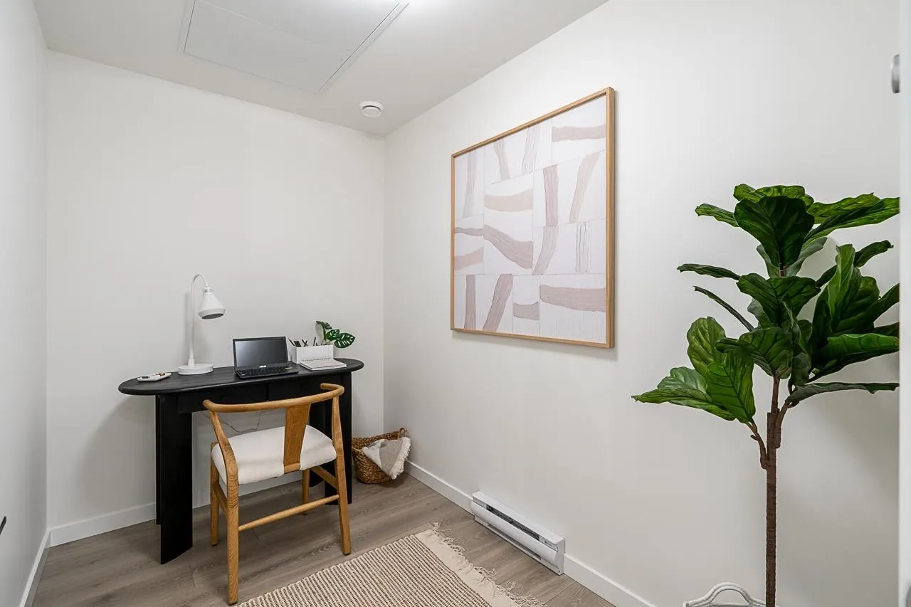 7920 206 Street #208