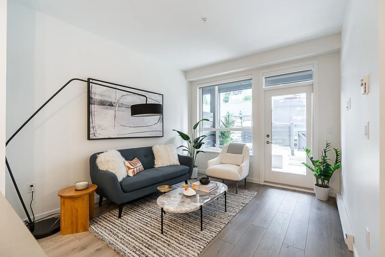 7920 206 Street #208