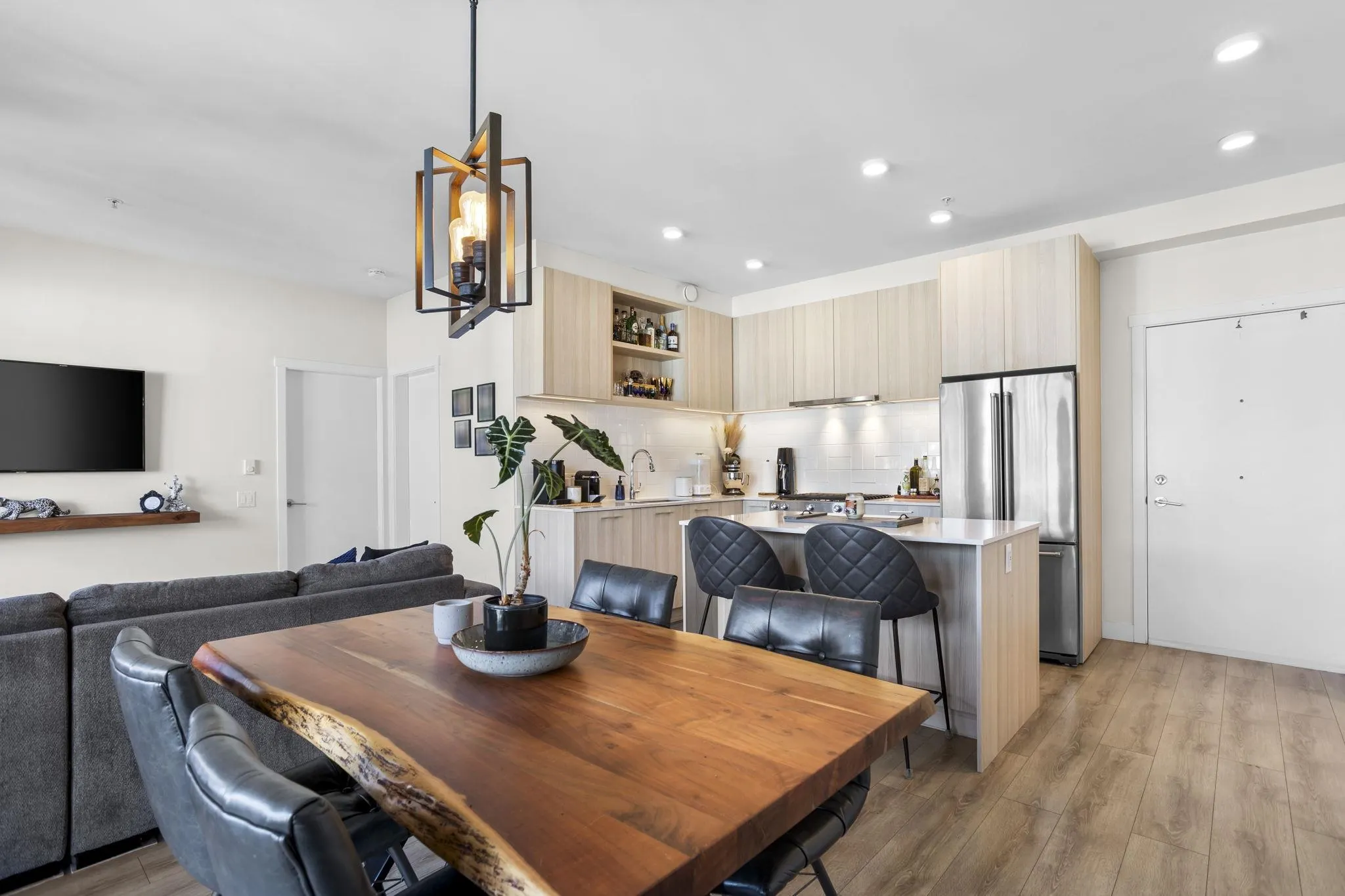 721 Anskar Court #613
