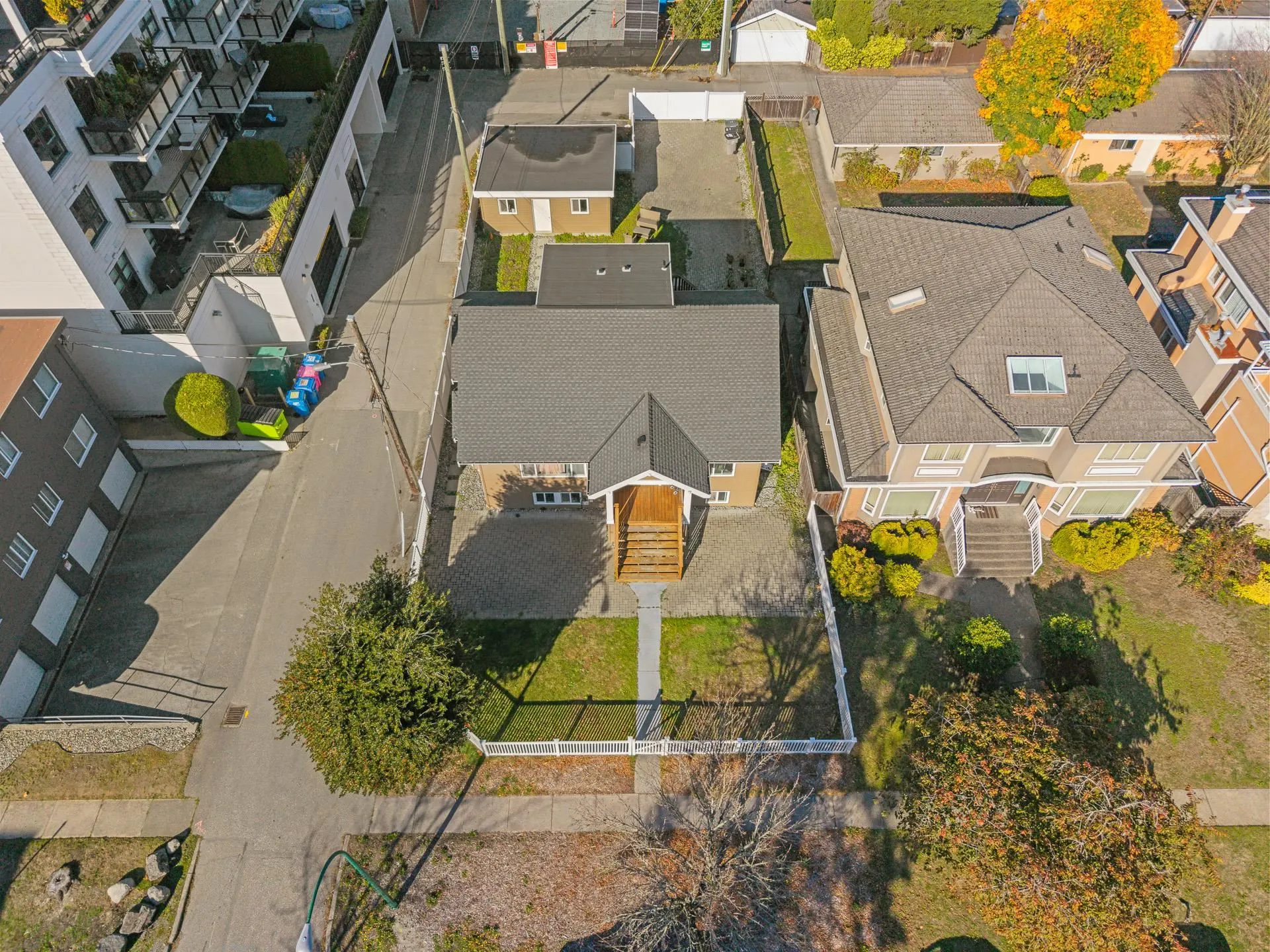 2079 W 46th Avenue