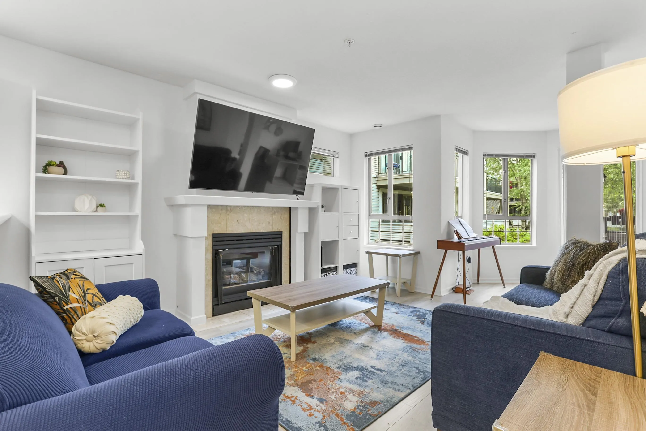 22015 48 Avenue #221