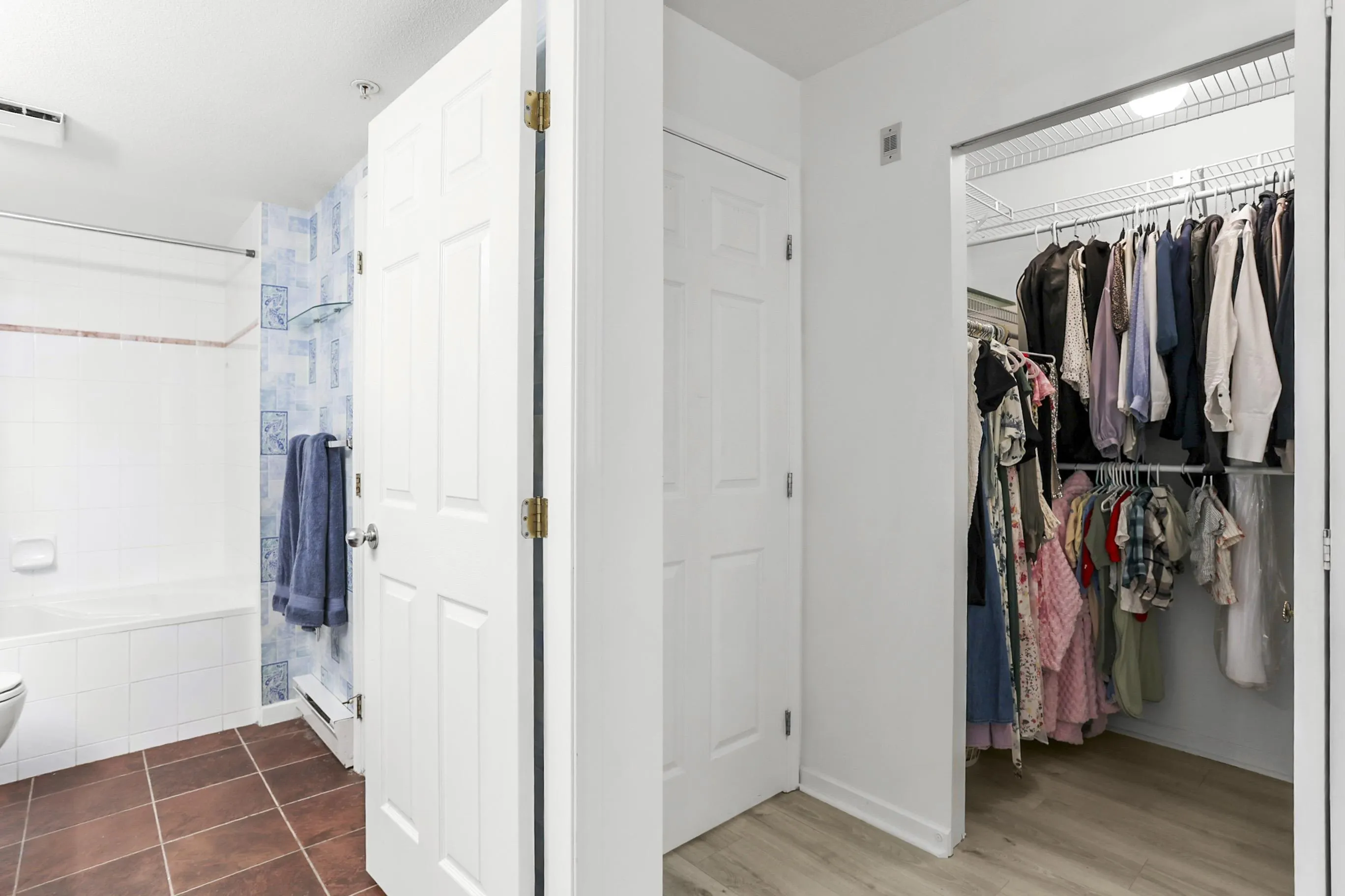 22015 48 Avenue #221
