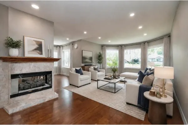 18139 Claytonwood Crescent