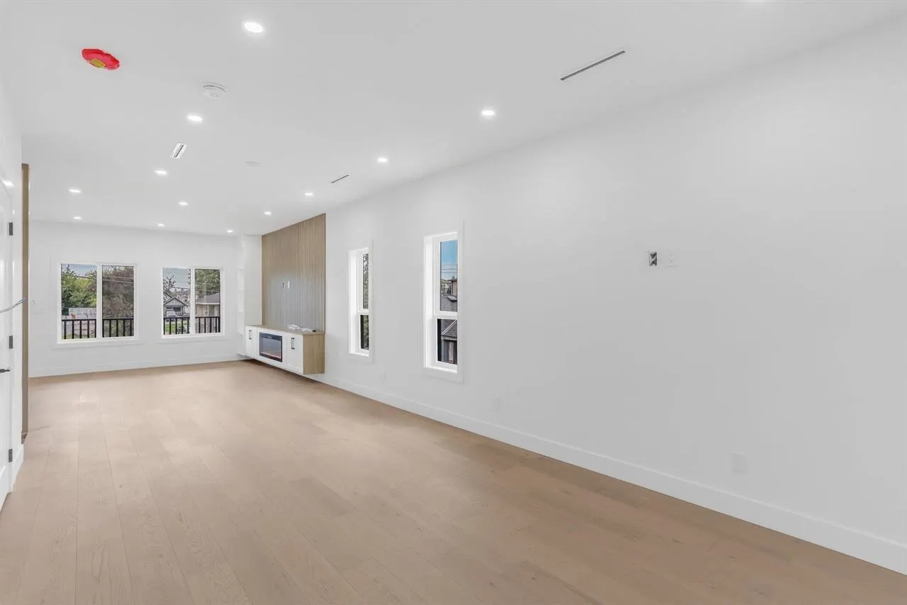262 Hume Street