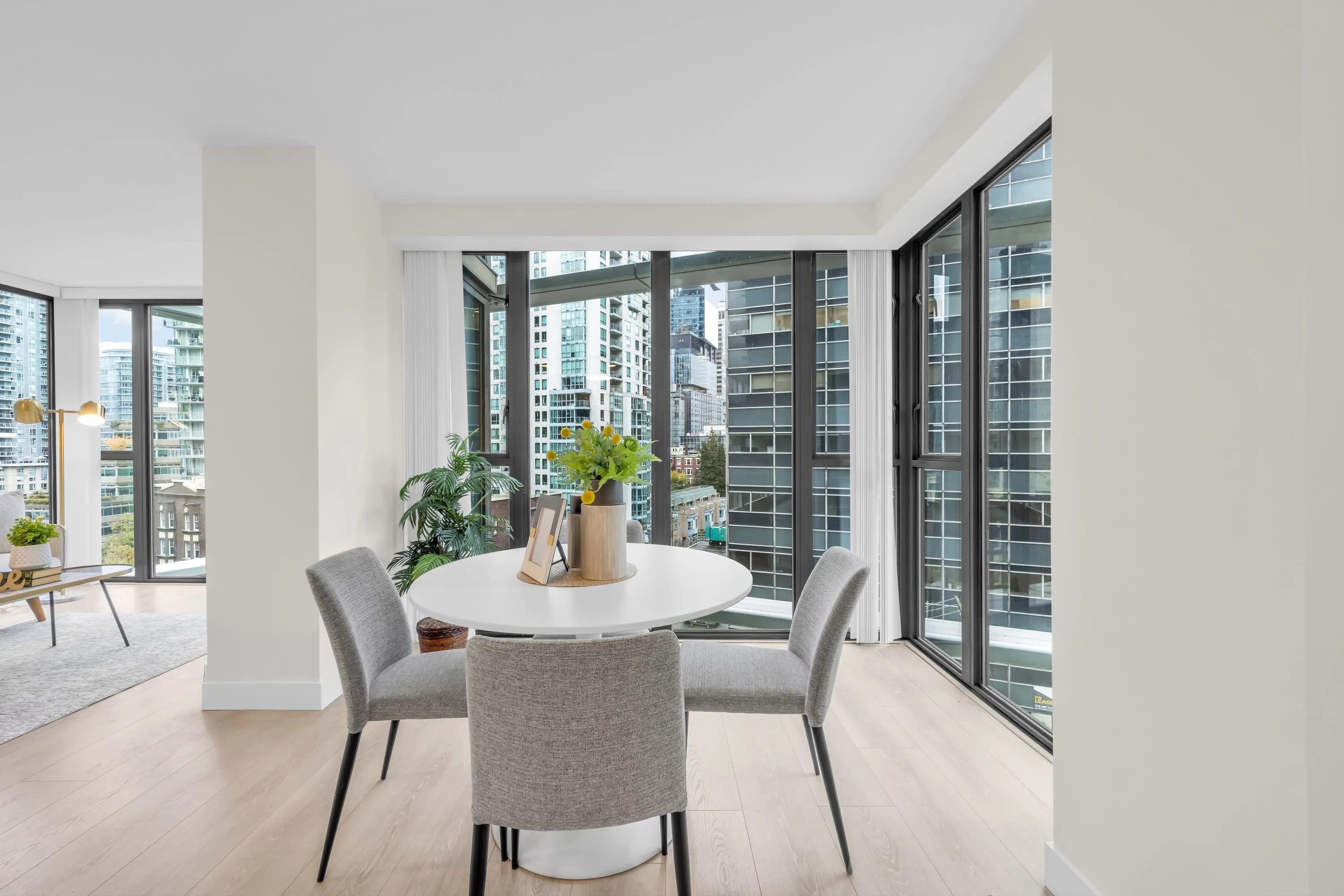1331 W Georgia Street #909