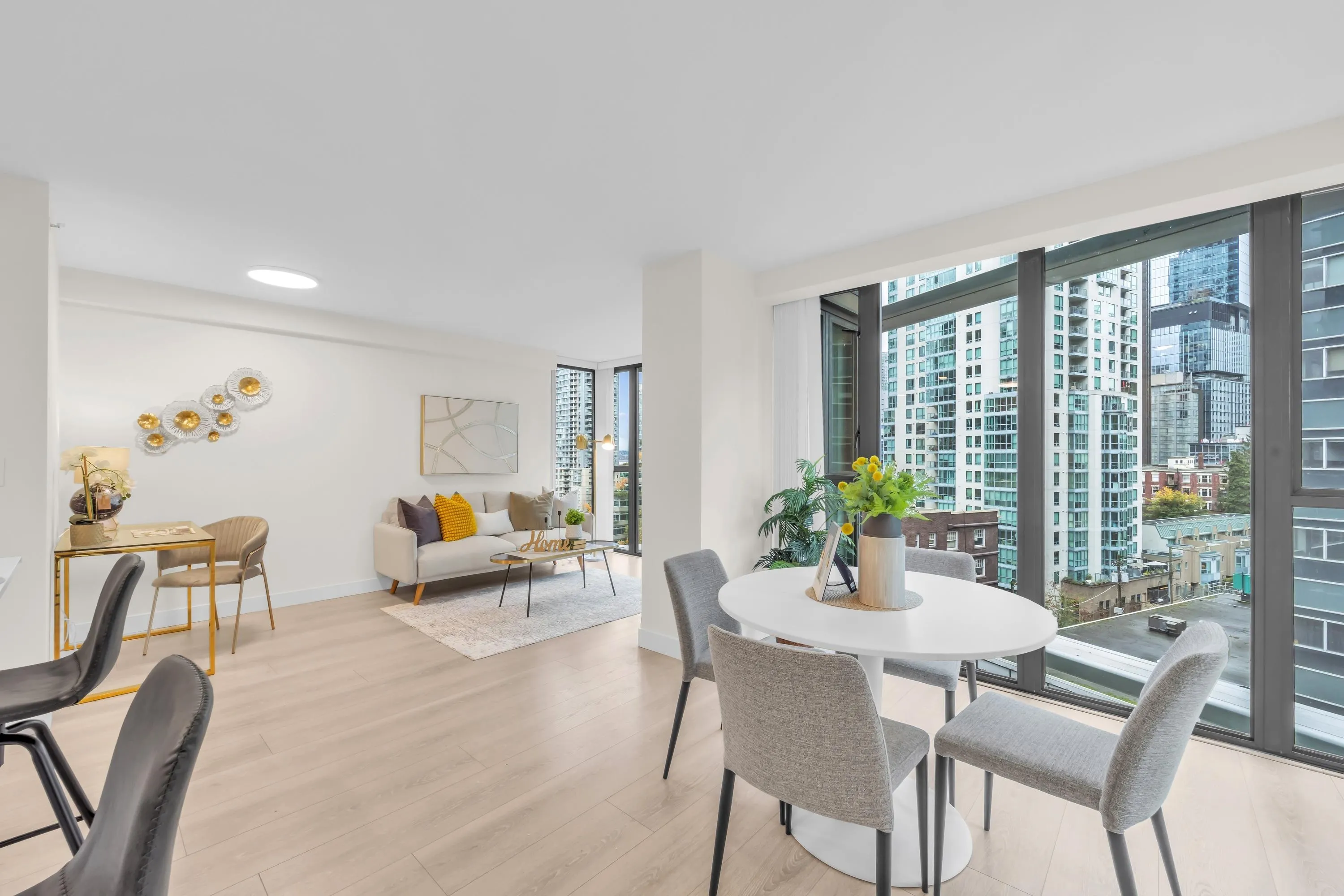1331 W Georgia Street #909