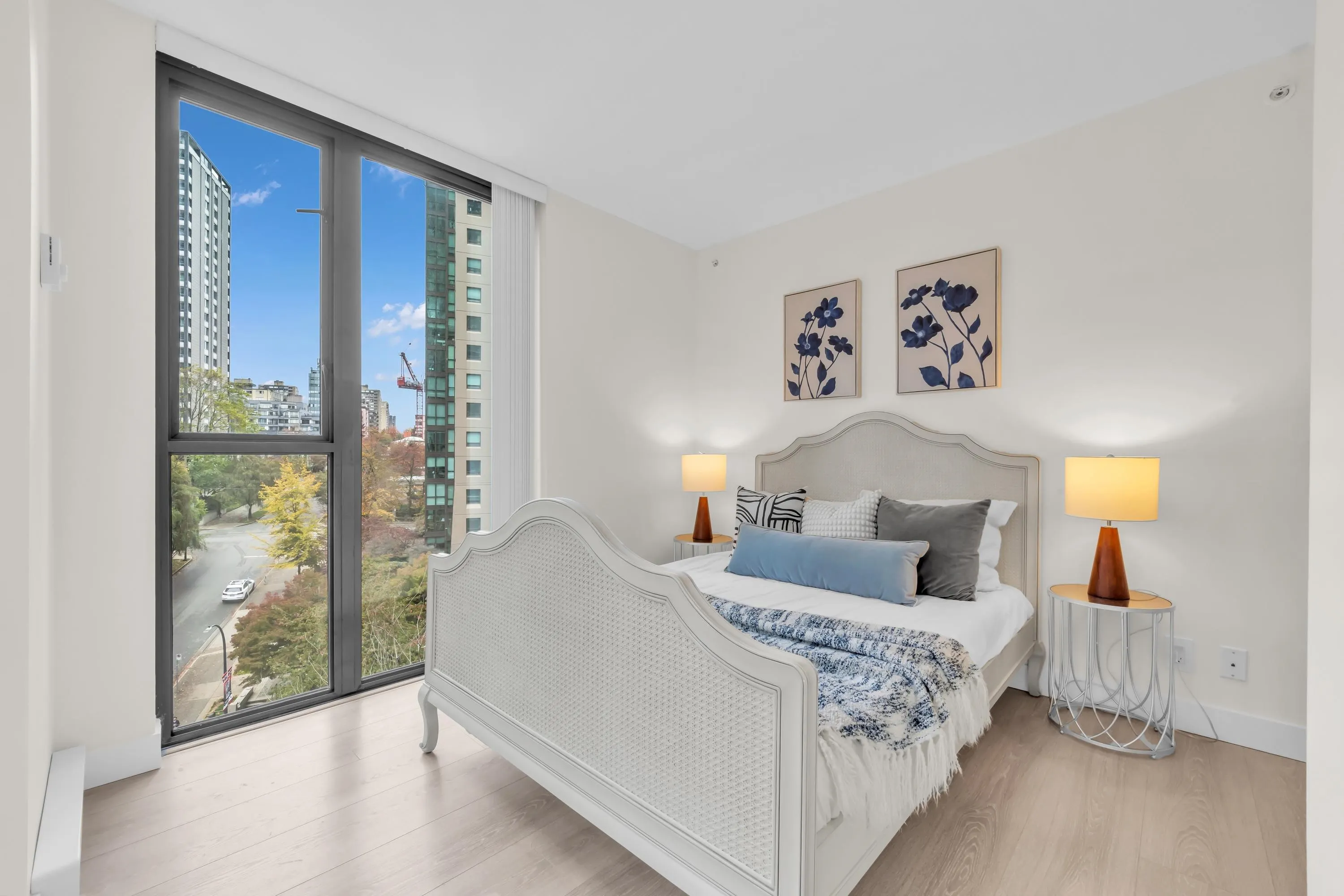 1331 W Georgia Street #909