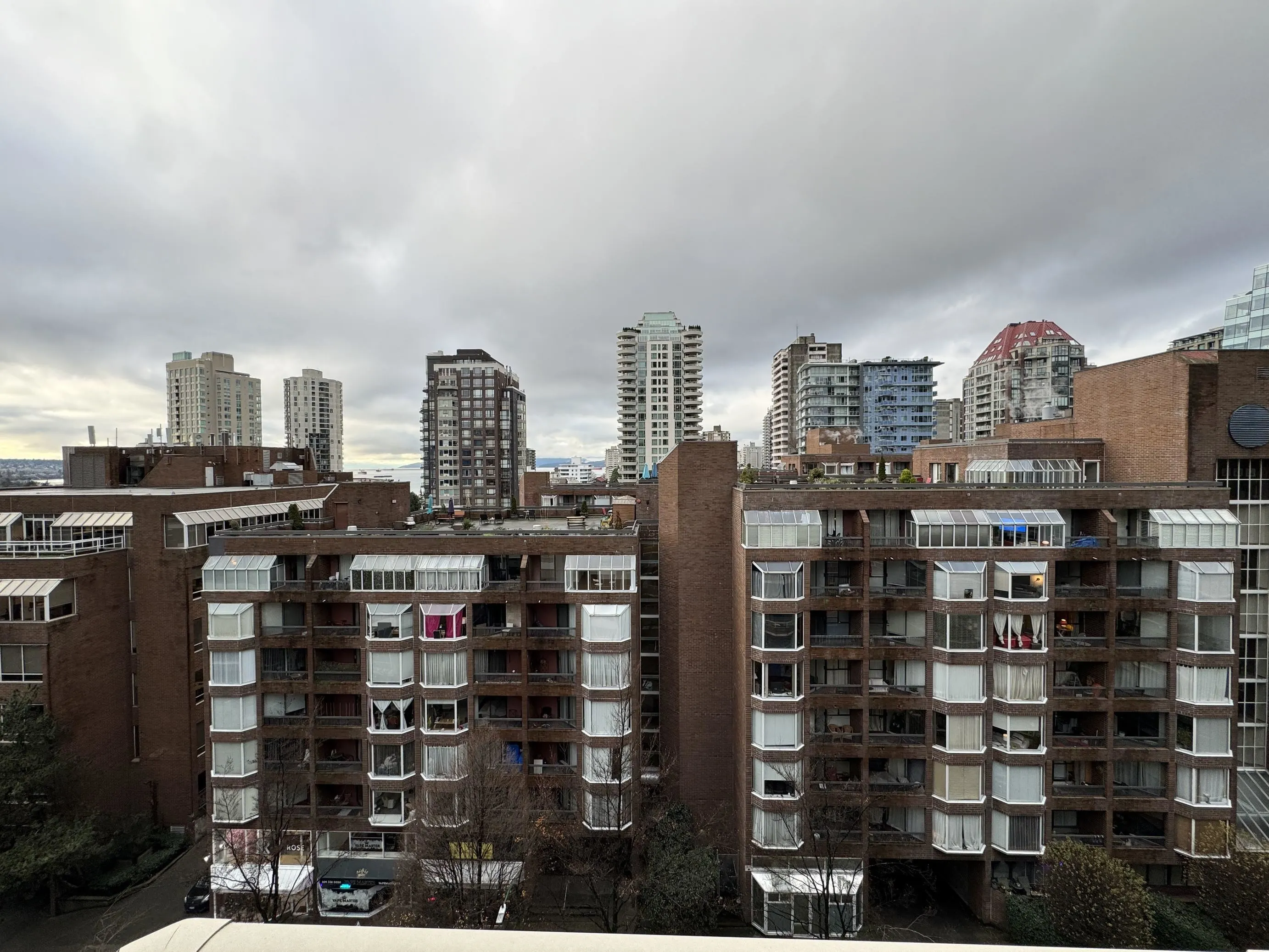 1330 Hornby Street #909