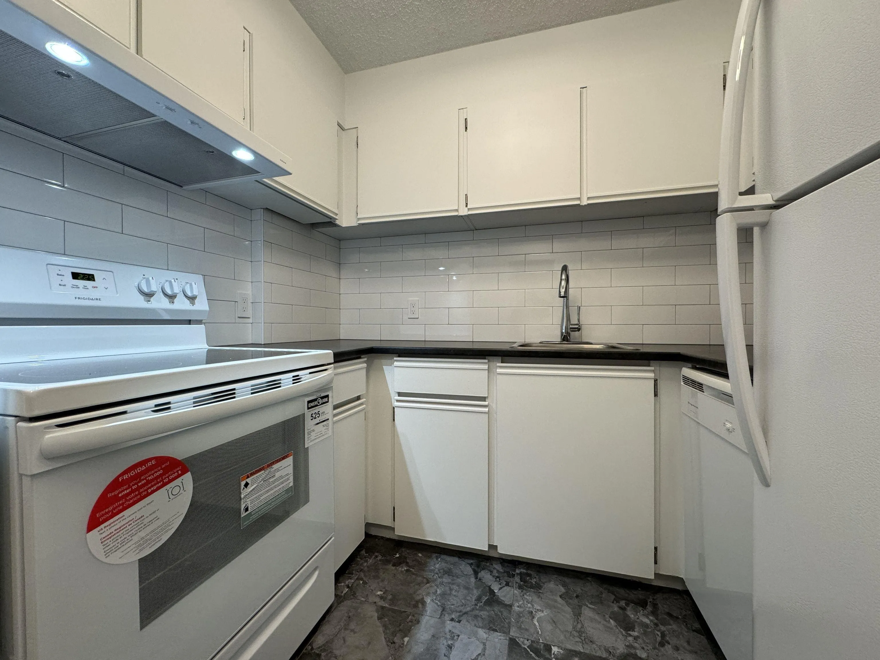 1330 Hornby Street #909