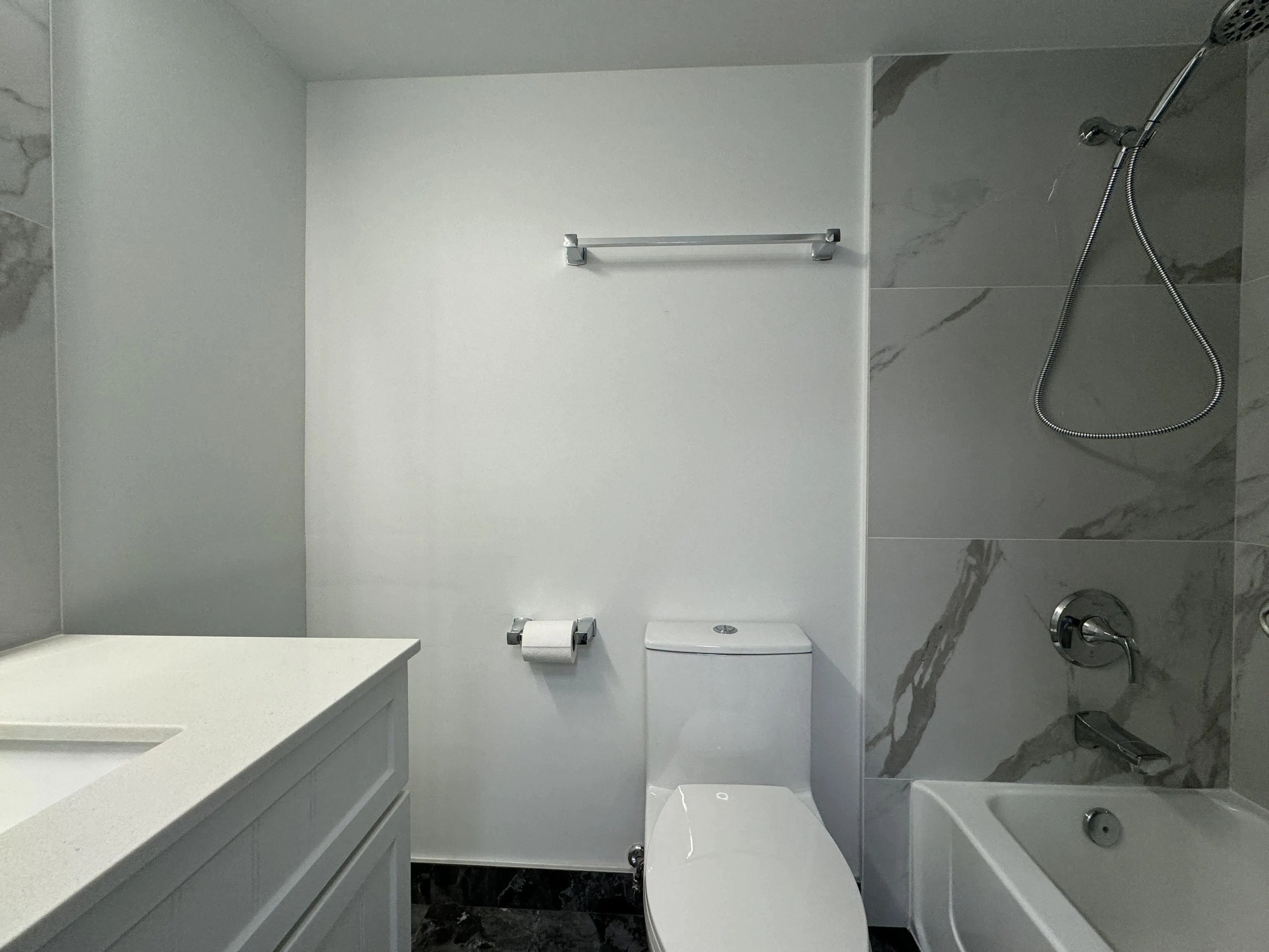1330 Hornby Street #909
