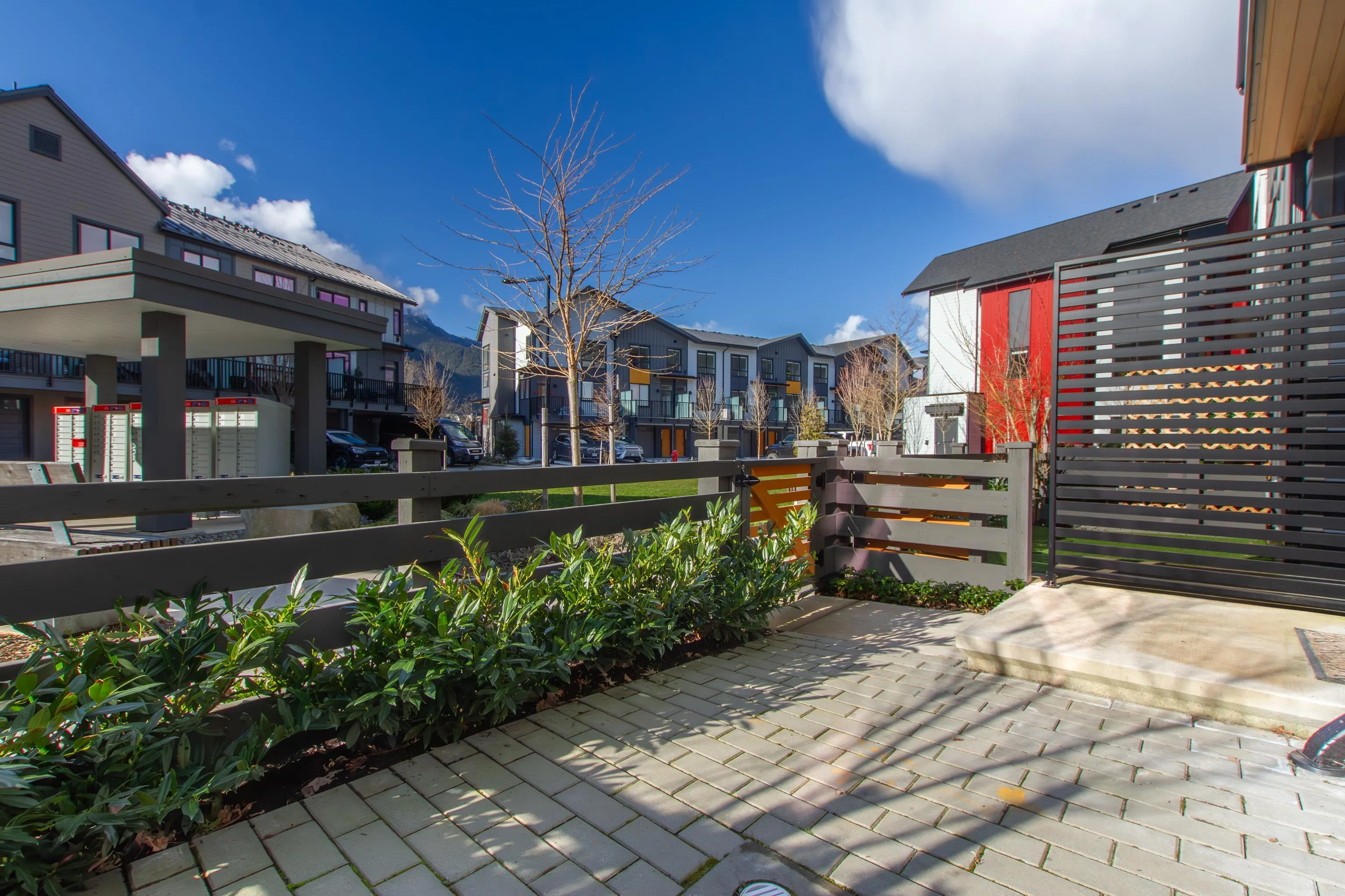 38045 Keel Way