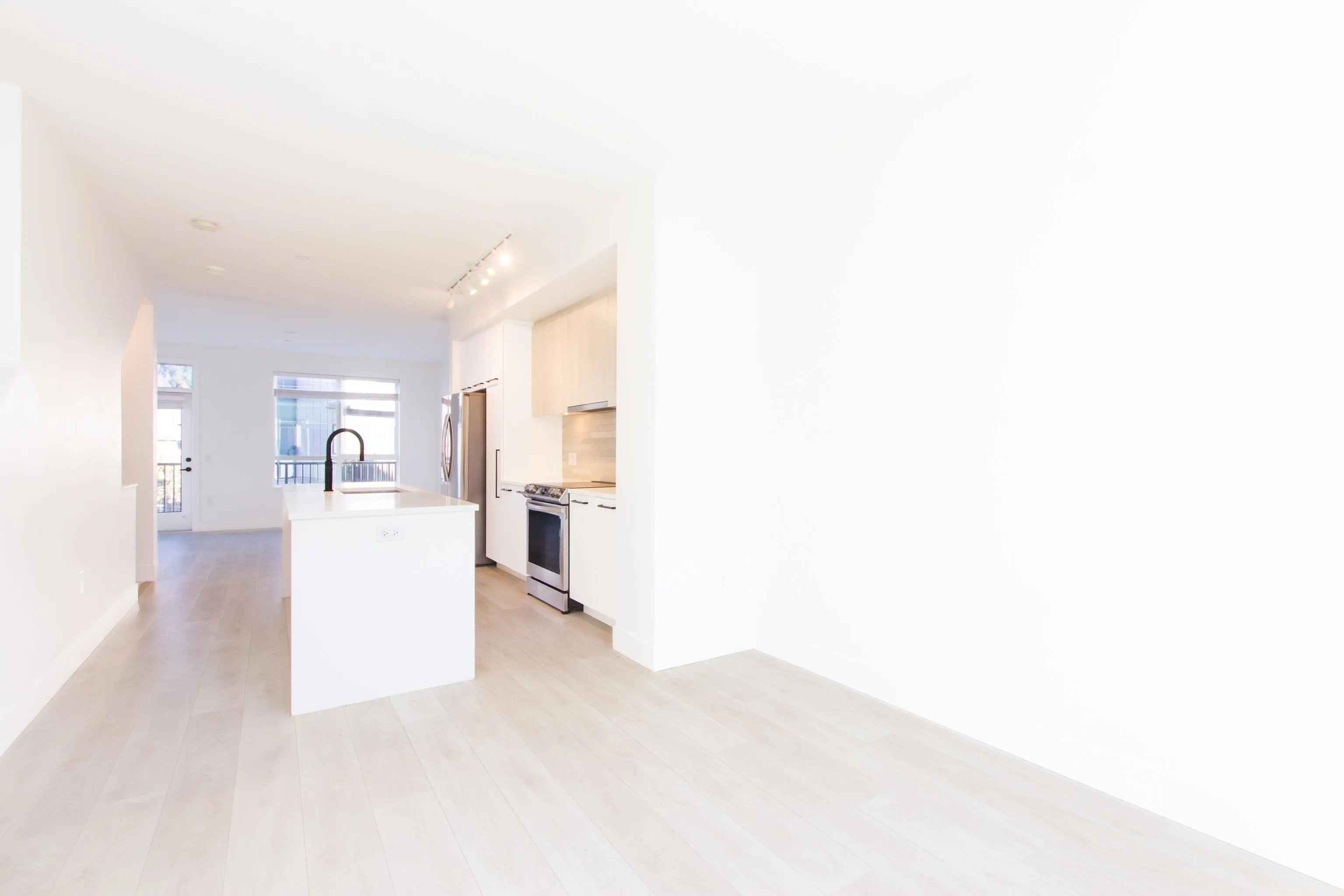 38045 Keel Way