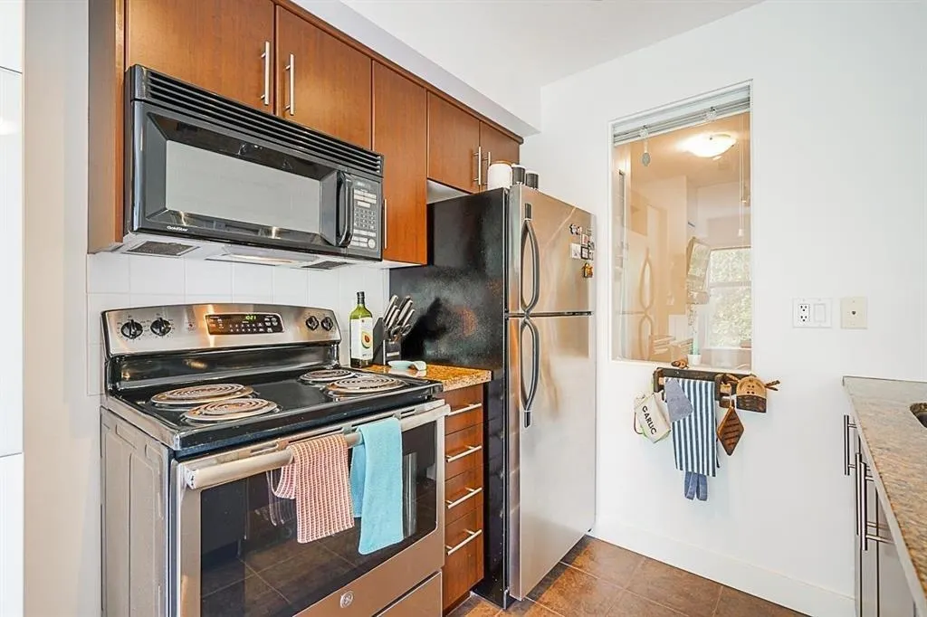 3240 St Johns Street #308