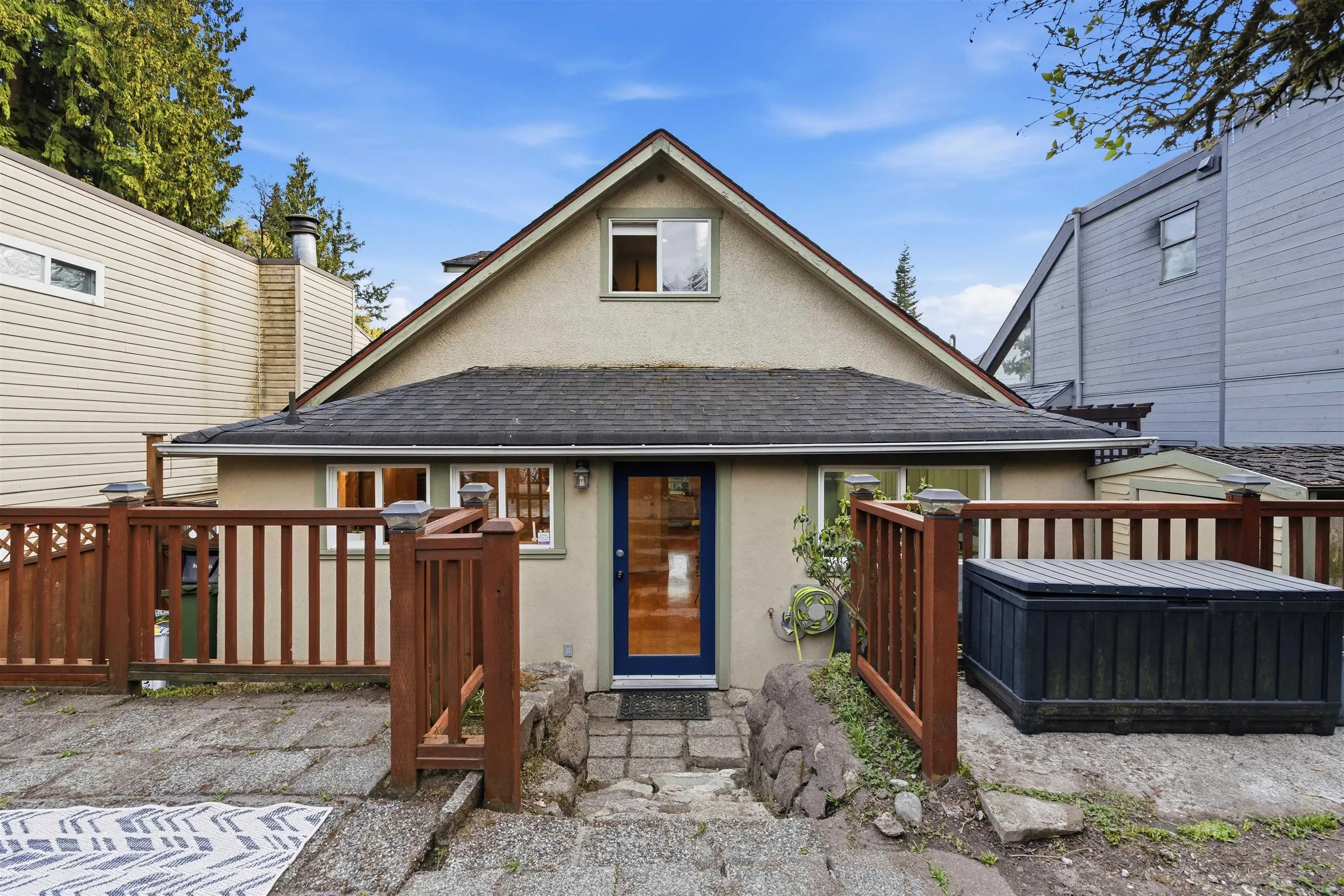 272 Osborne East Road