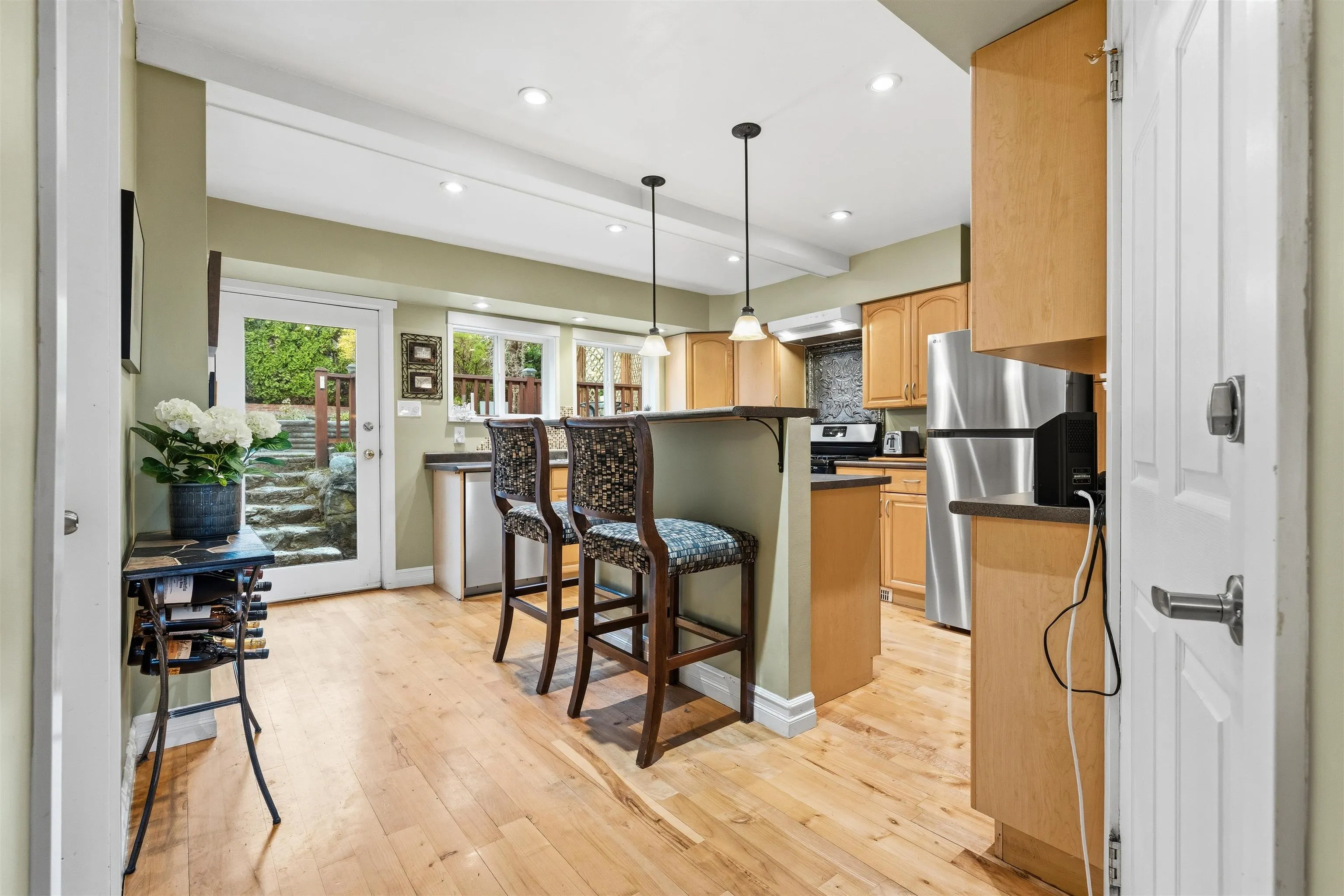 272 Osborne East Road