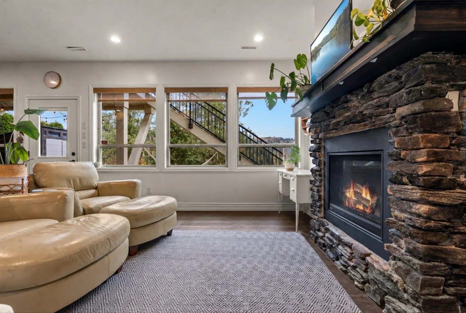 5138 Chittenden Road