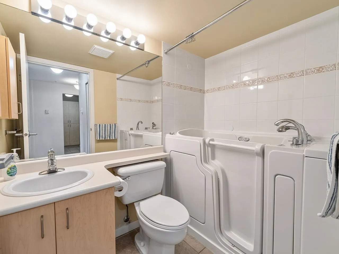2266 Atkins Avenue #311