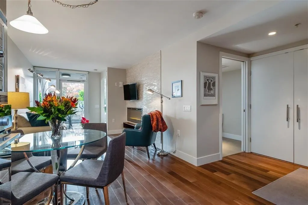 210 W 13th Street #201