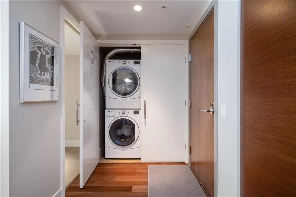 210 W 13th Street #201