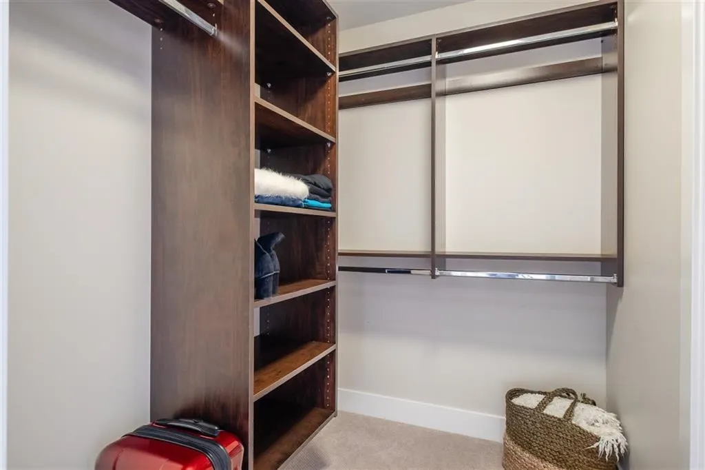 210 W 13th Street #201