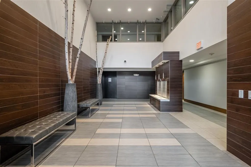 210 W 13th Street #201
