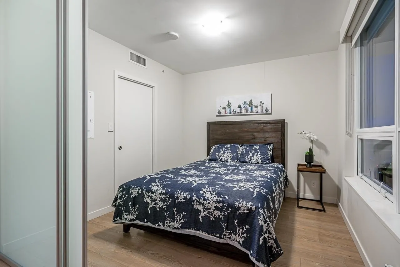 112 E 13th Street #1008