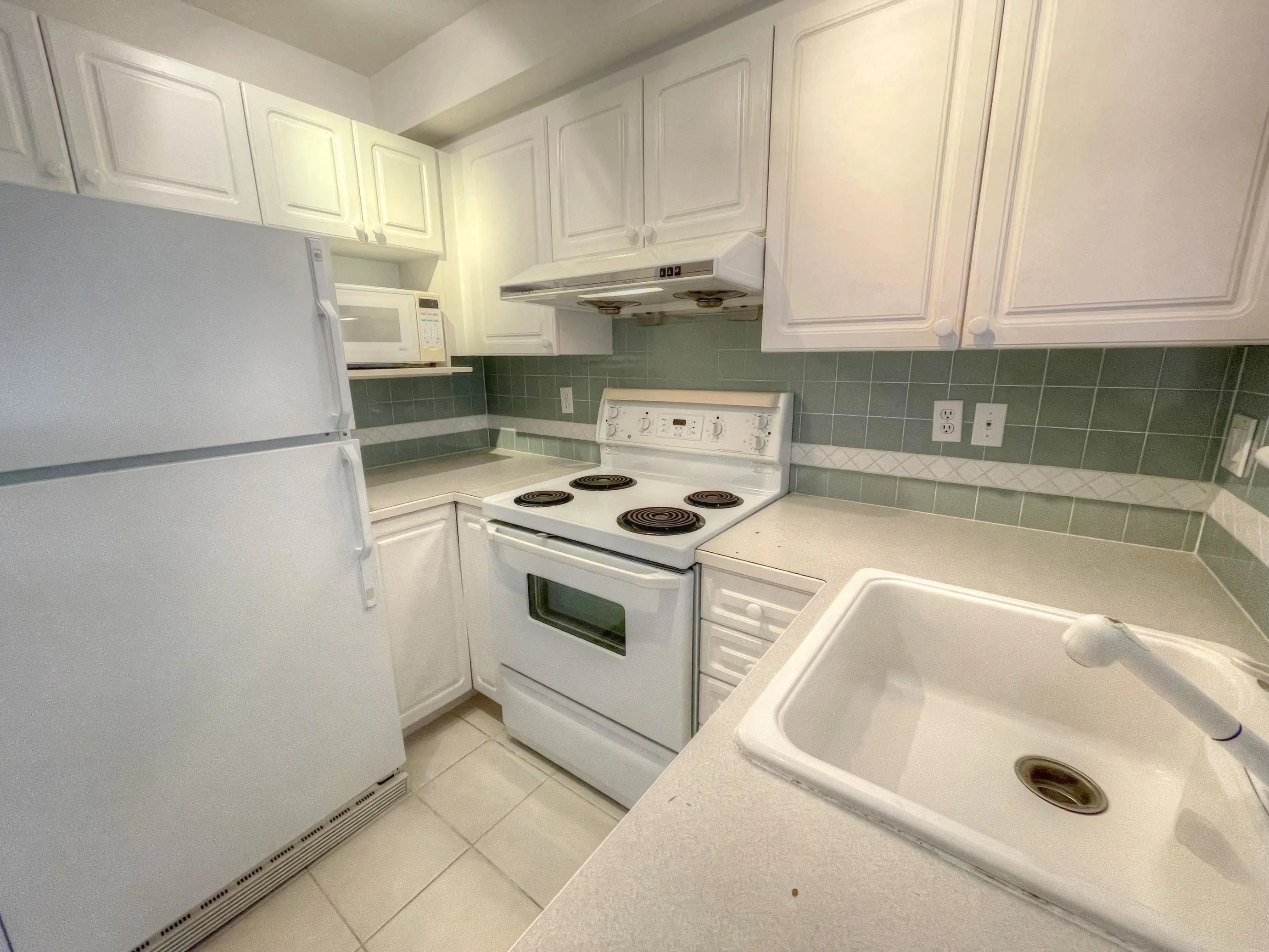 2545 W Broadway #306