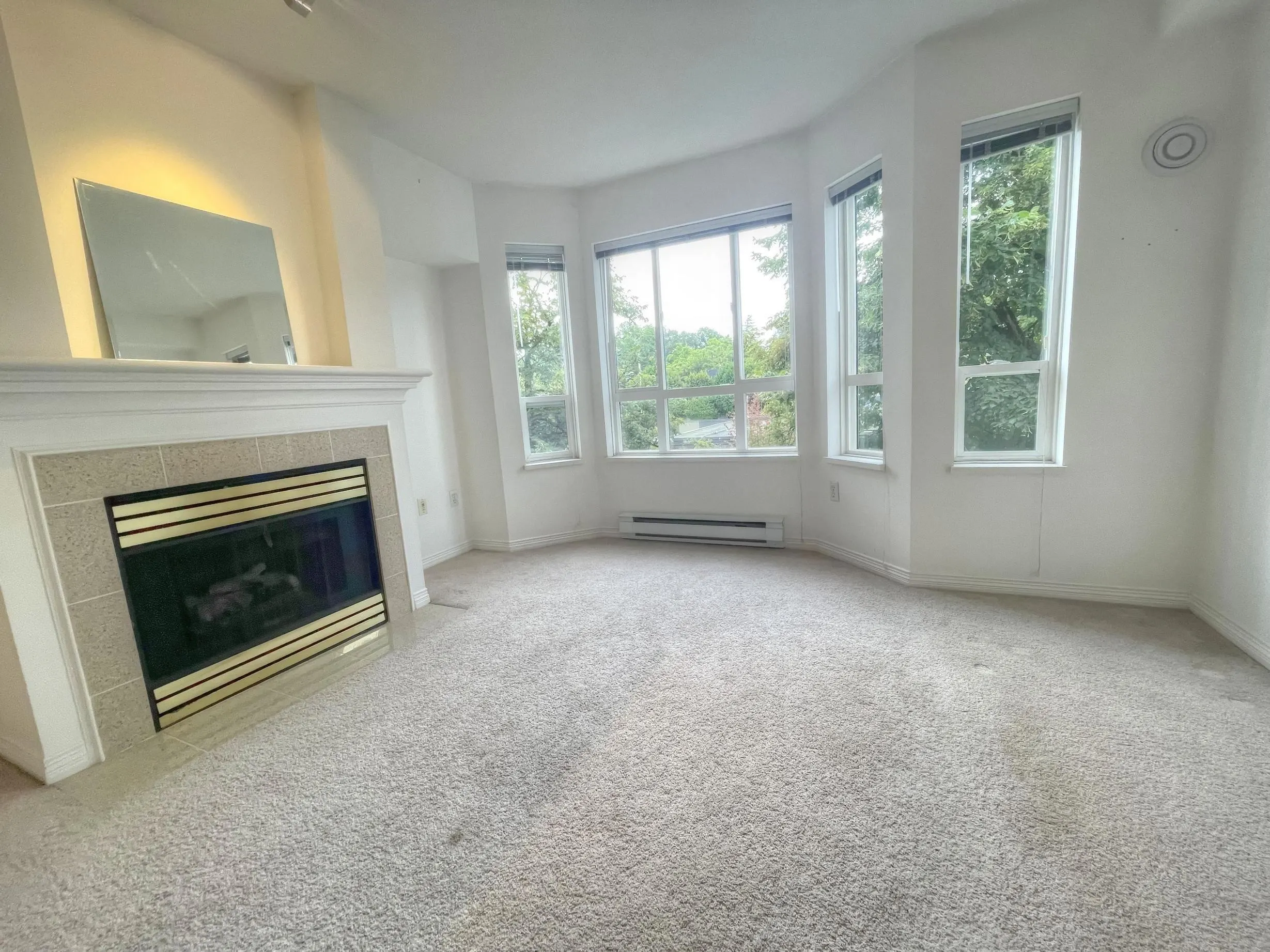 2545 W Broadway #306