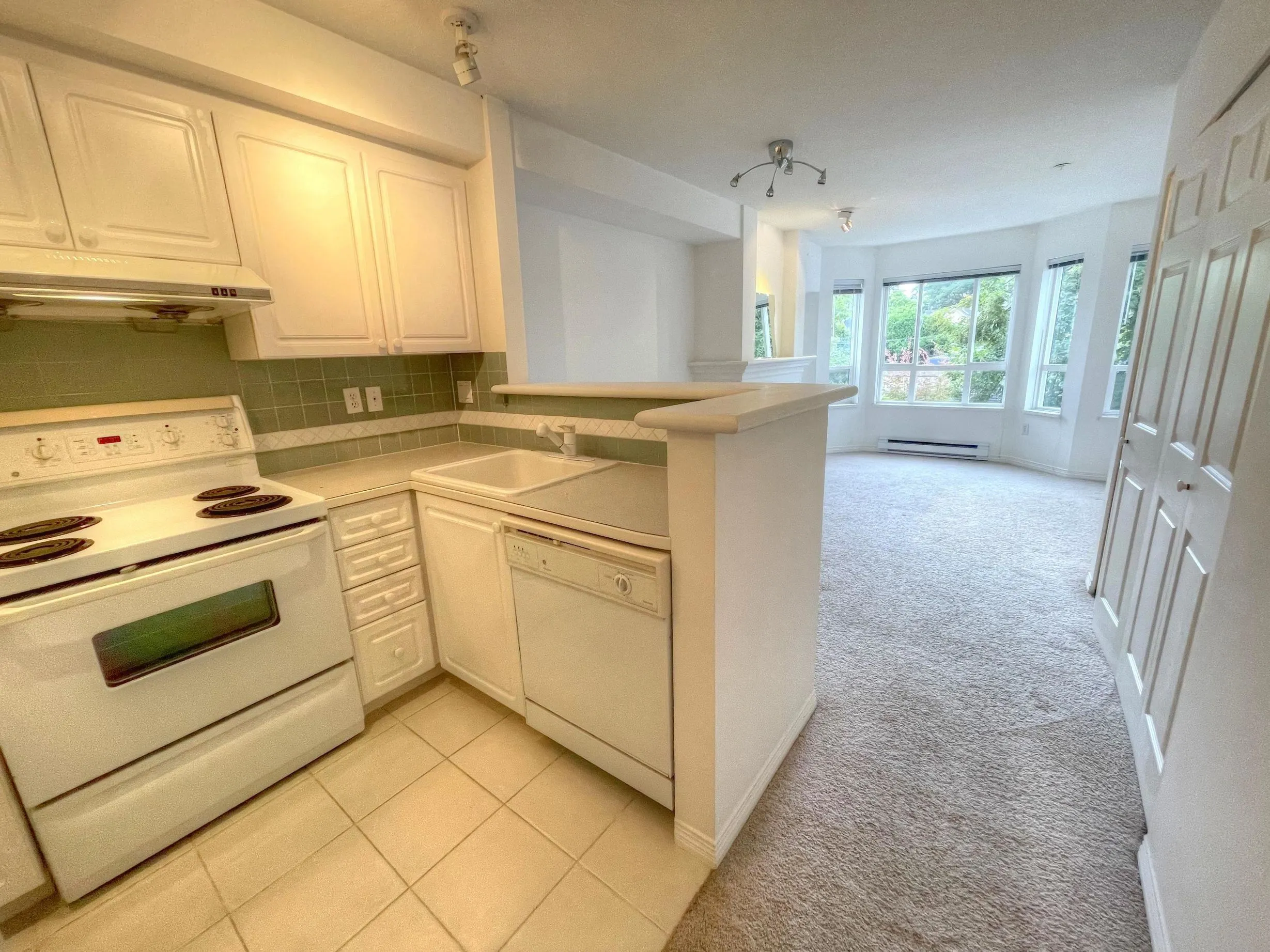 2545 W Broadway #306
