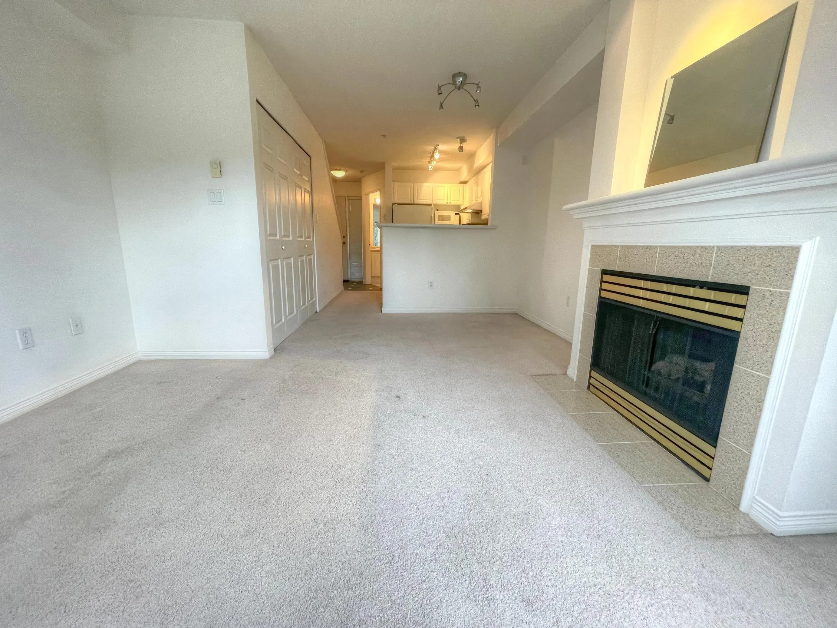 2545 W Broadway #306