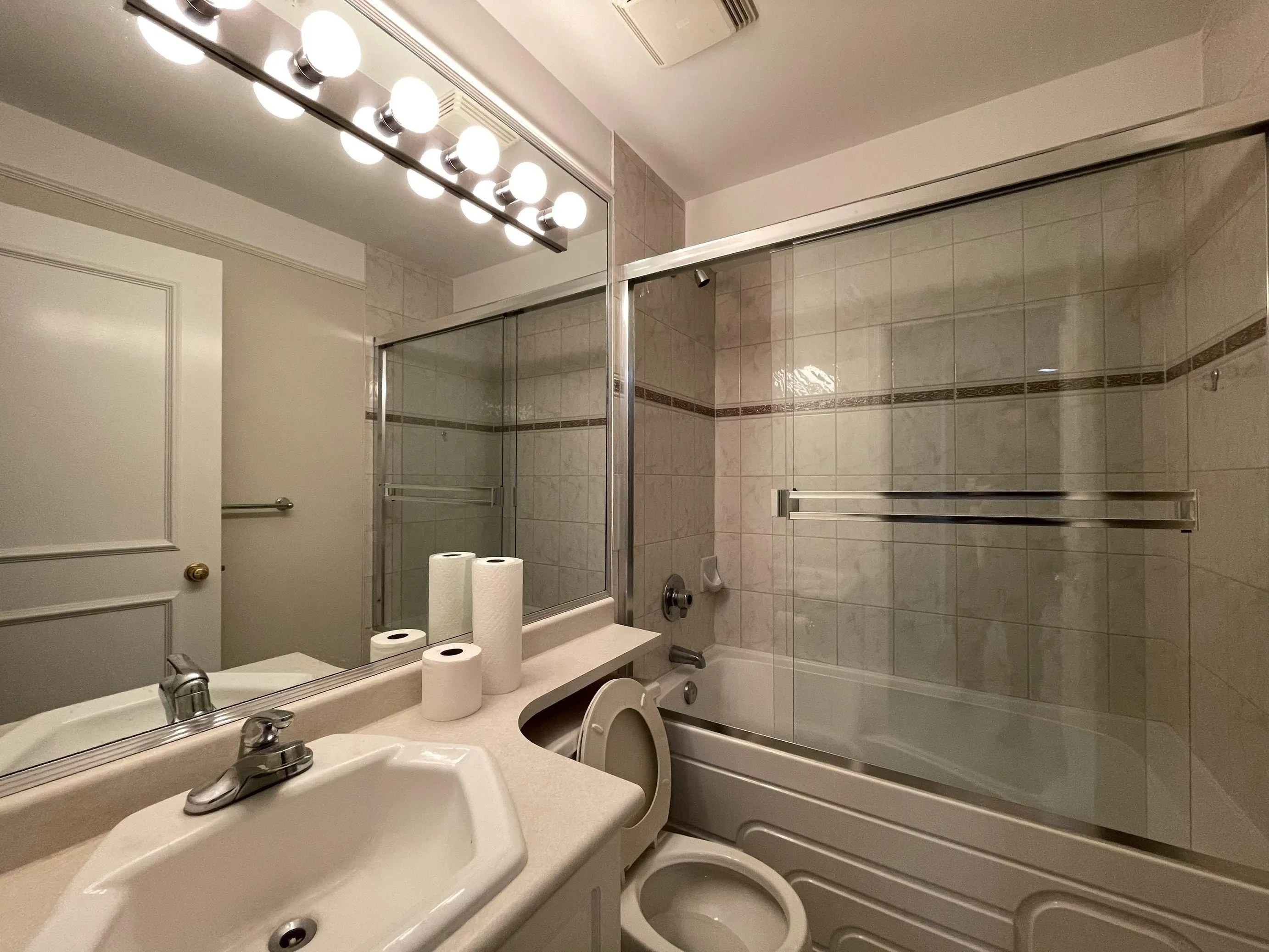 8558 Adera Street #BASEMENT