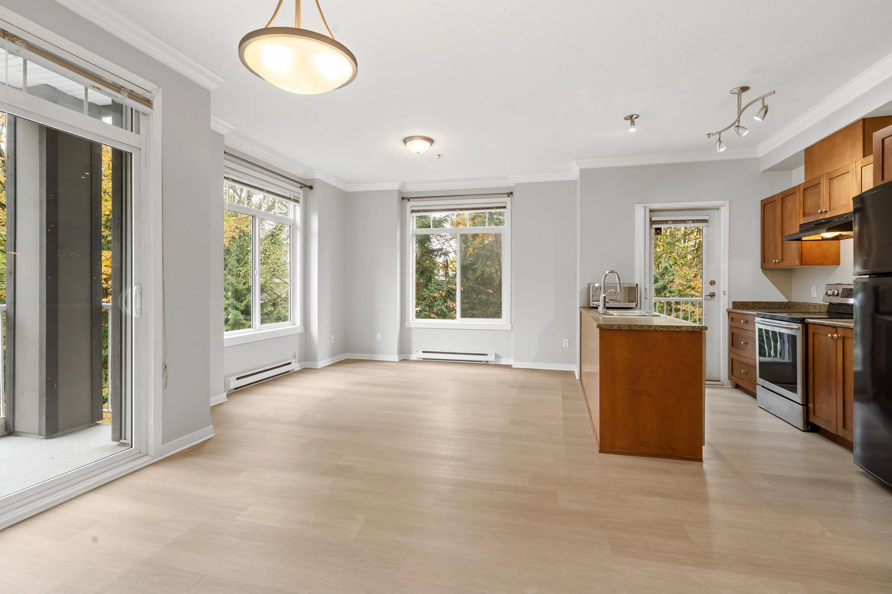 13277 108 Avenue #209