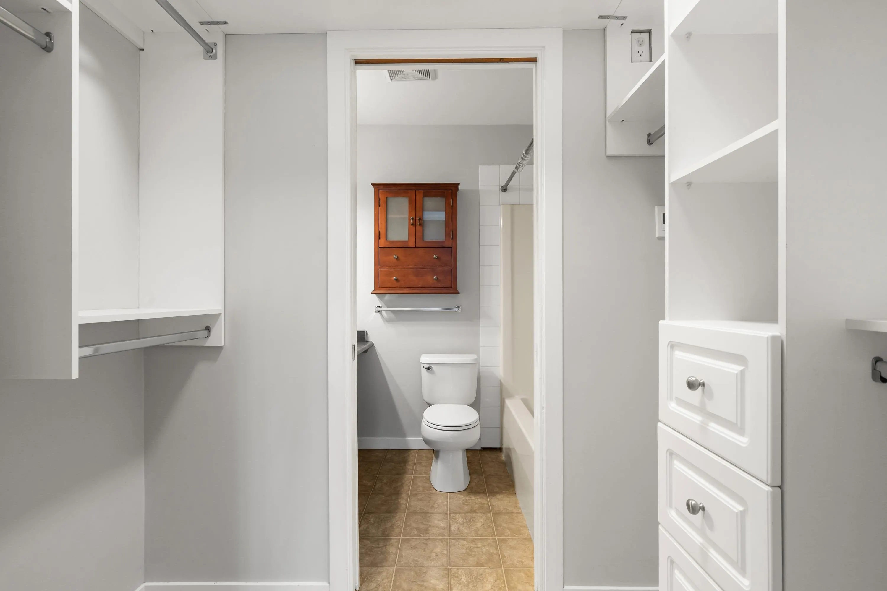 13277 108 Avenue #209
