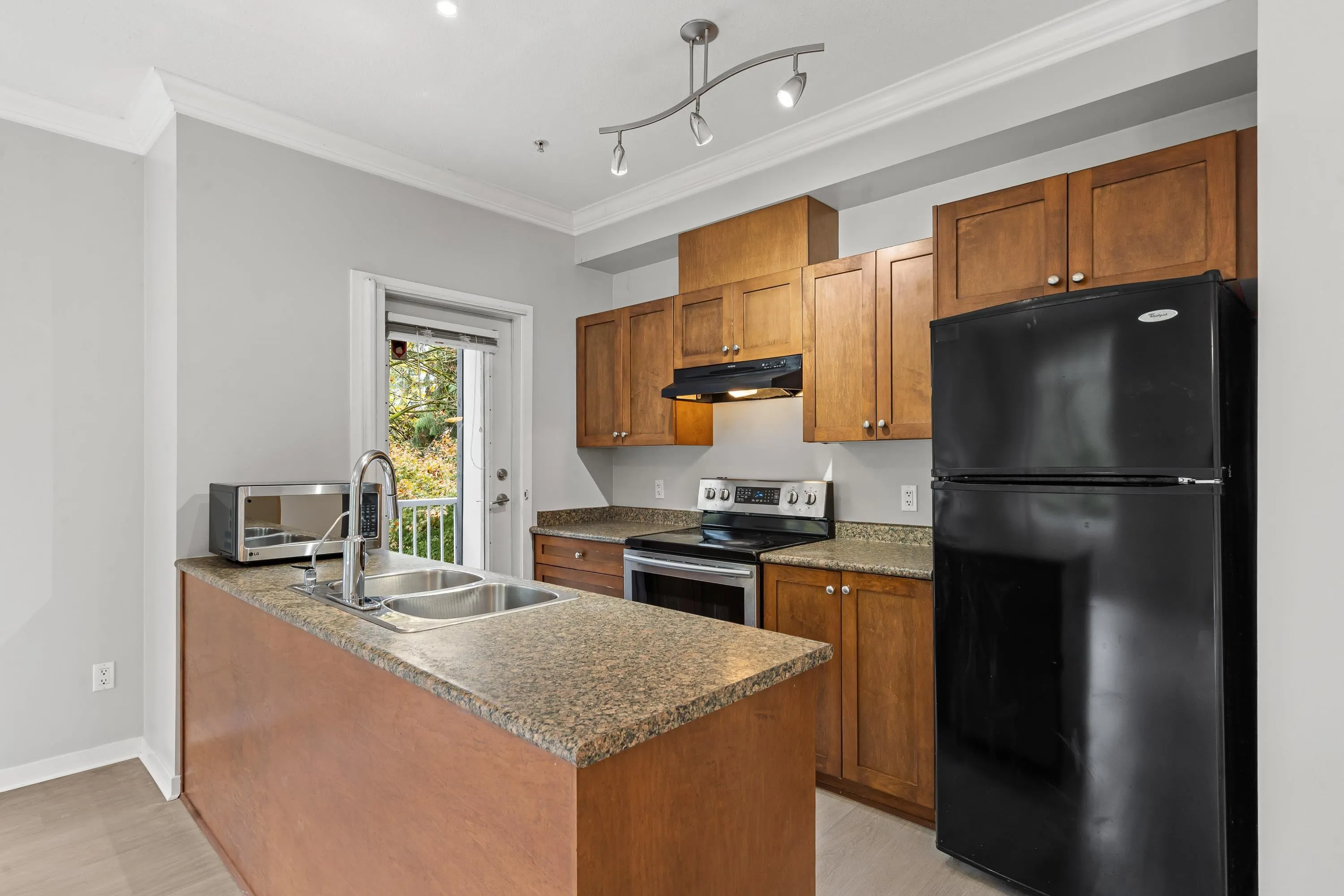 13277 108 Avenue #209