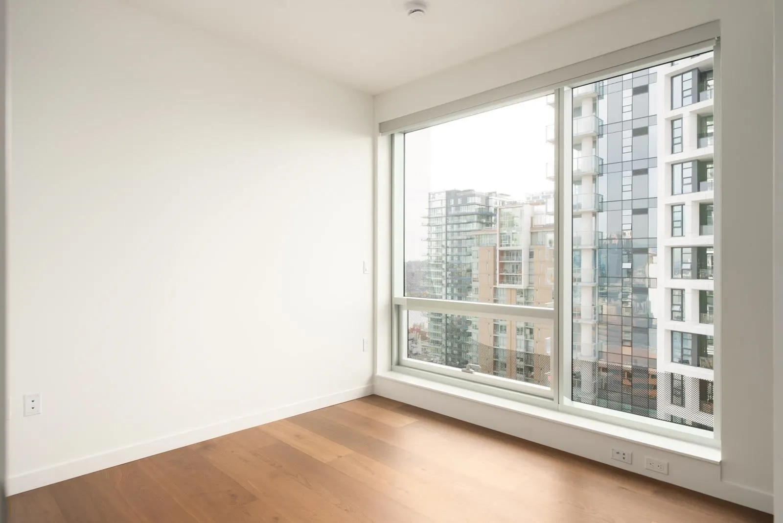 1277 Hornby Street #2807