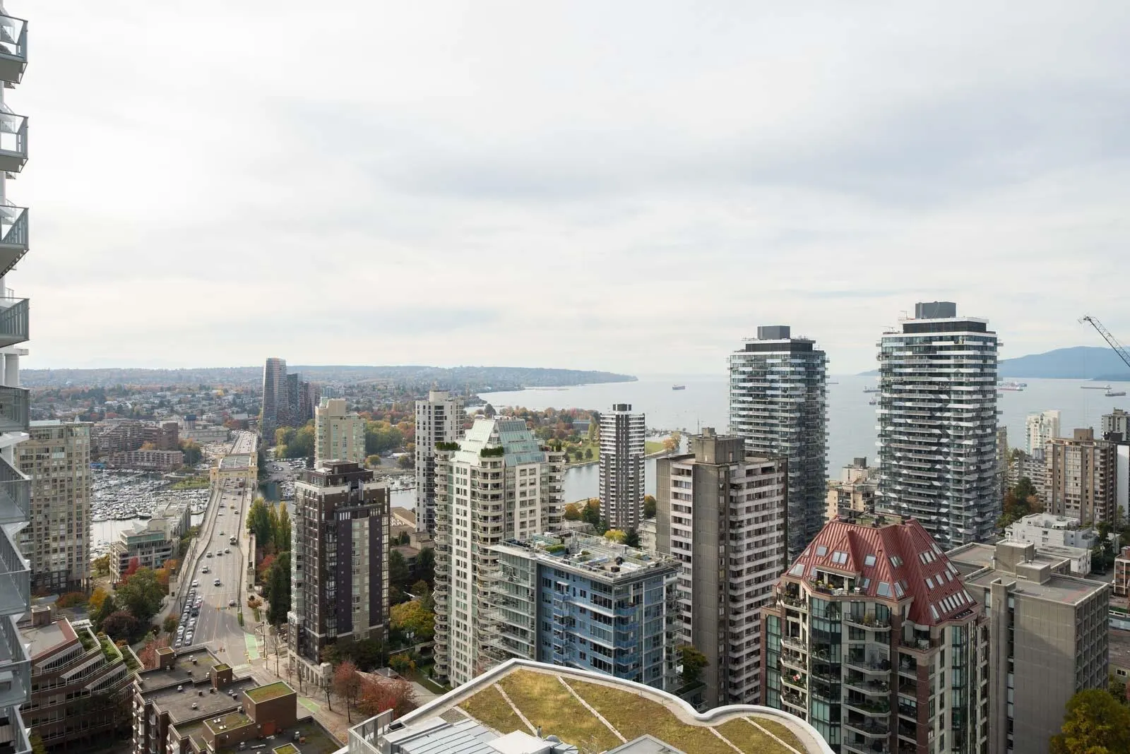 1277 Hornby Street #2807