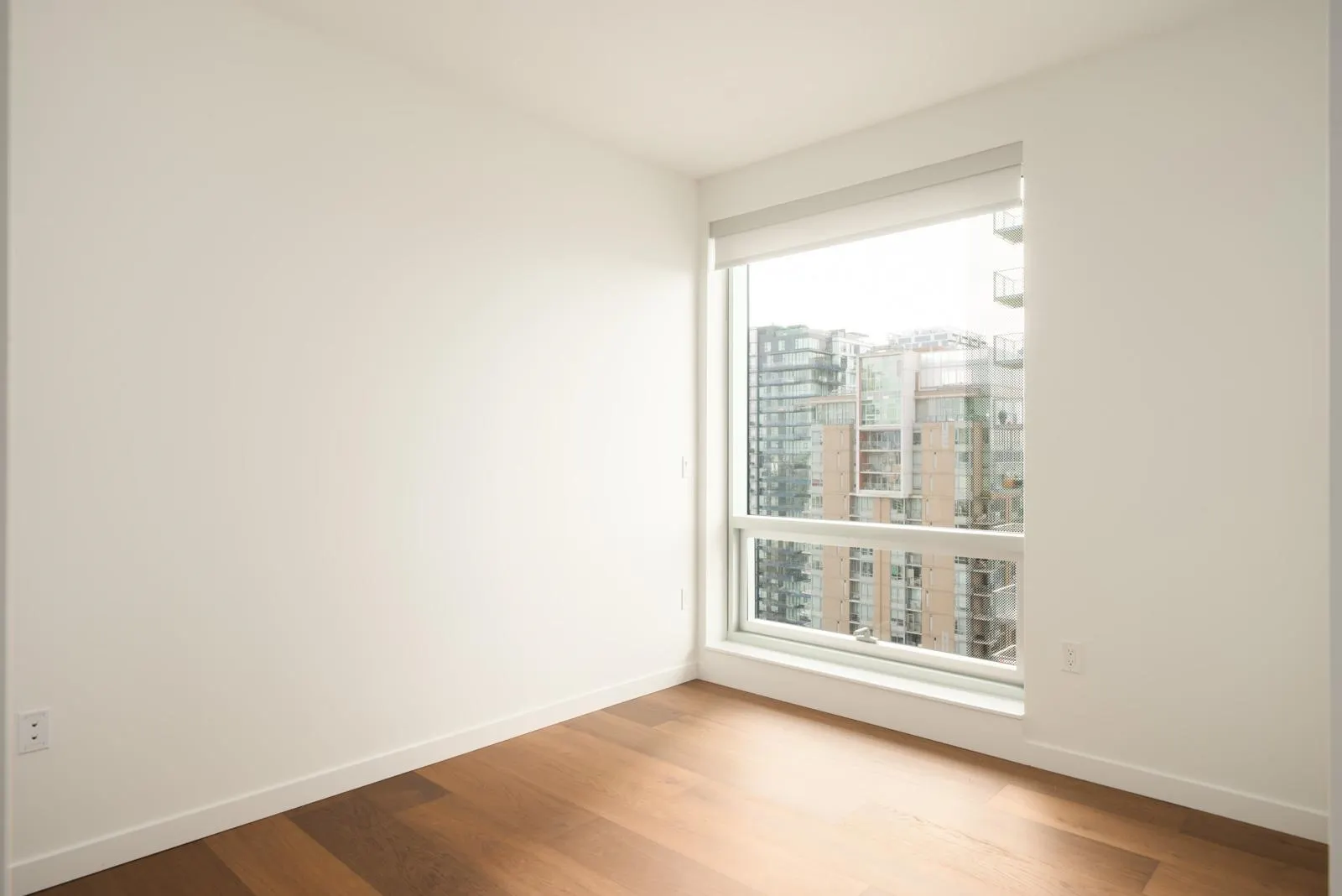 1277 Hornby Street #2807